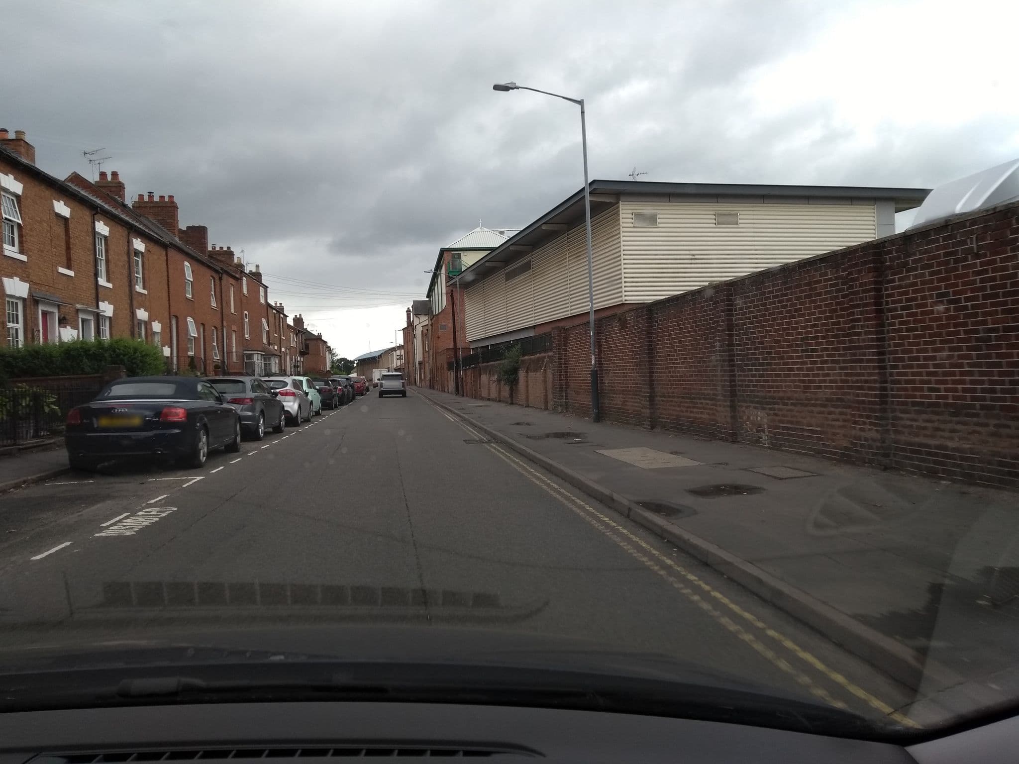 Street view near H & H Narrowboat Hotels, Warwick — © rob (CC BY-SA · Mapillary)