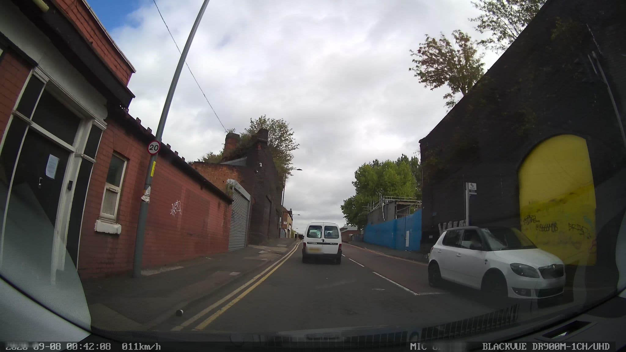 Street view near Mulberry Guest House, Birmingham — © adam2 (CC BY-SA · Mapillary)
