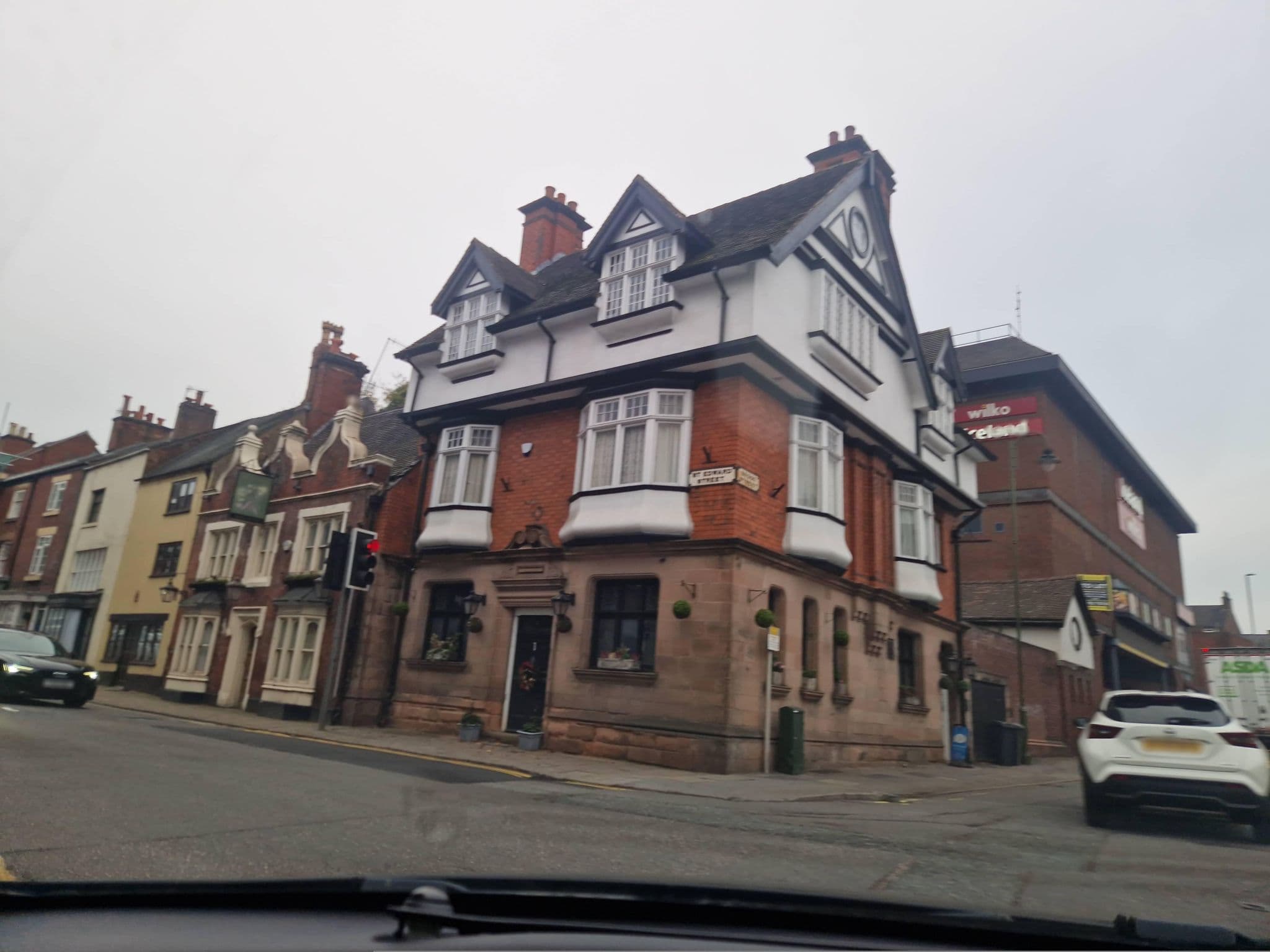 Street view near Silk And Strand Hotel - Leek, Leek — © edloach (CC BY-SA · Mapillary)