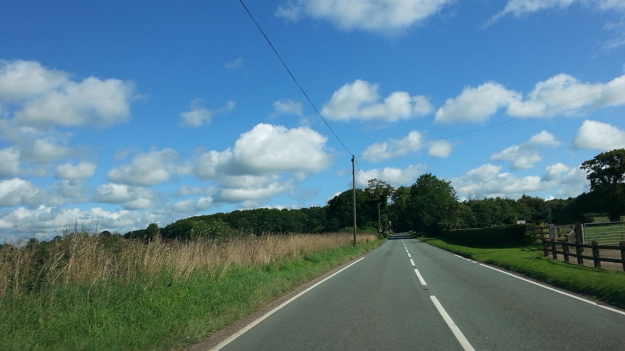 Street view near marsh farm, Abbots Bromley — © adam2 (CC BY-SA · Mapillary)