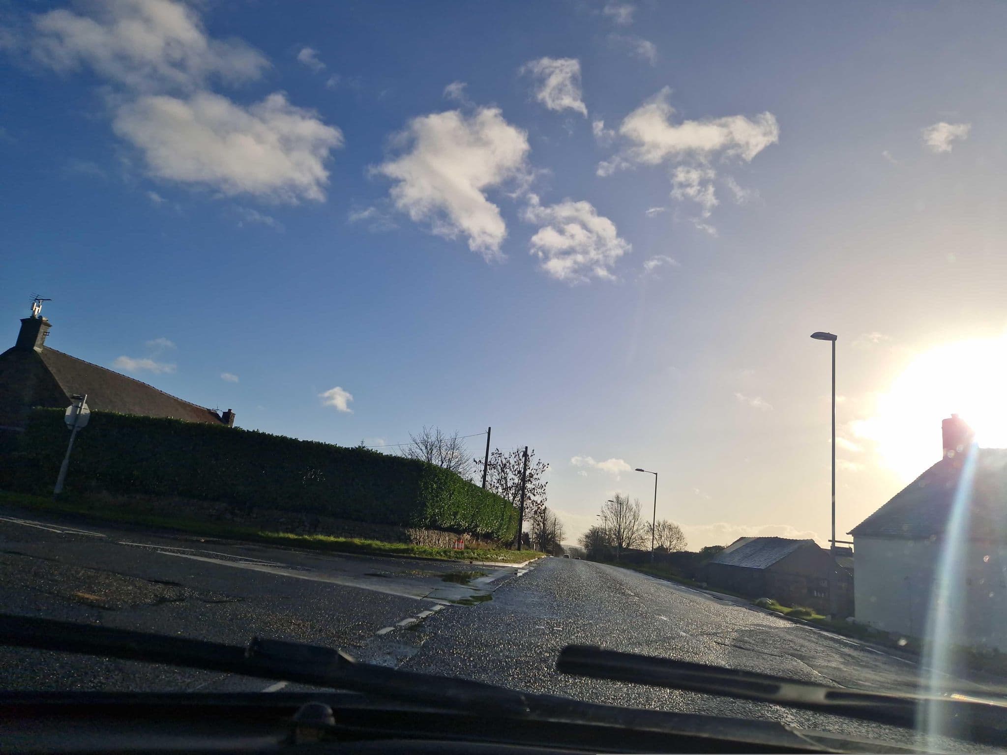 Street view near The Green Man, Leek — © edloach (CC BY-SA · Mapillary)