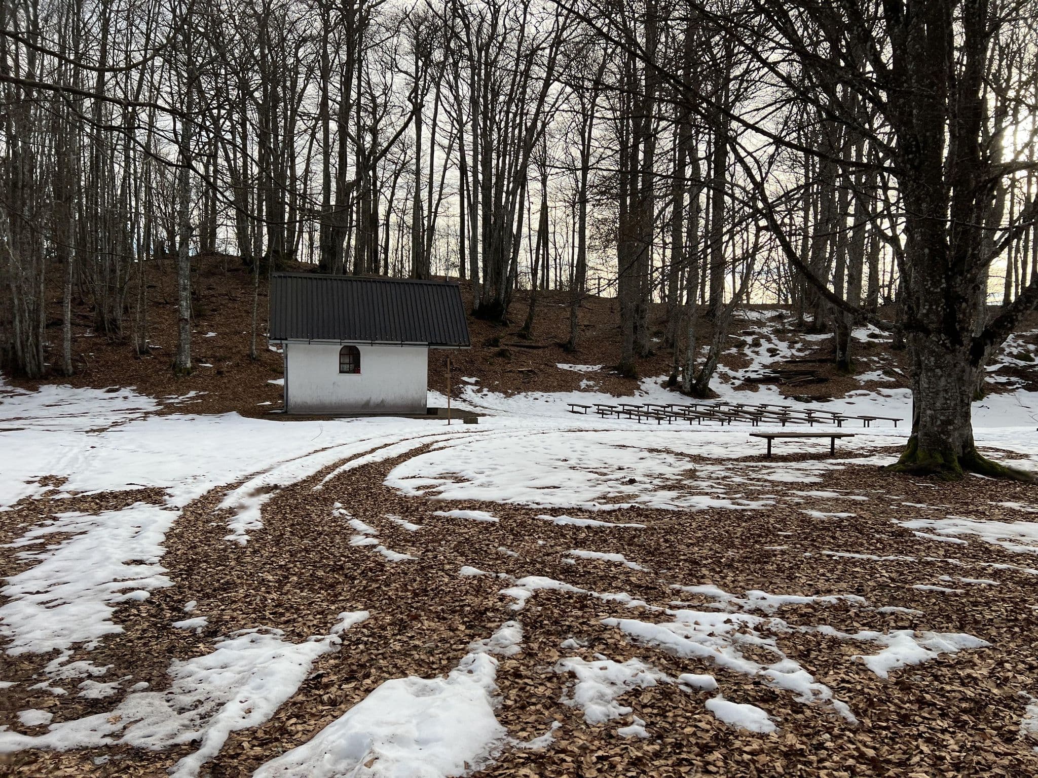 Street view near Rudetova bajta, Ravna Gora — © igorzo (CC BY-SA · Mapillary)