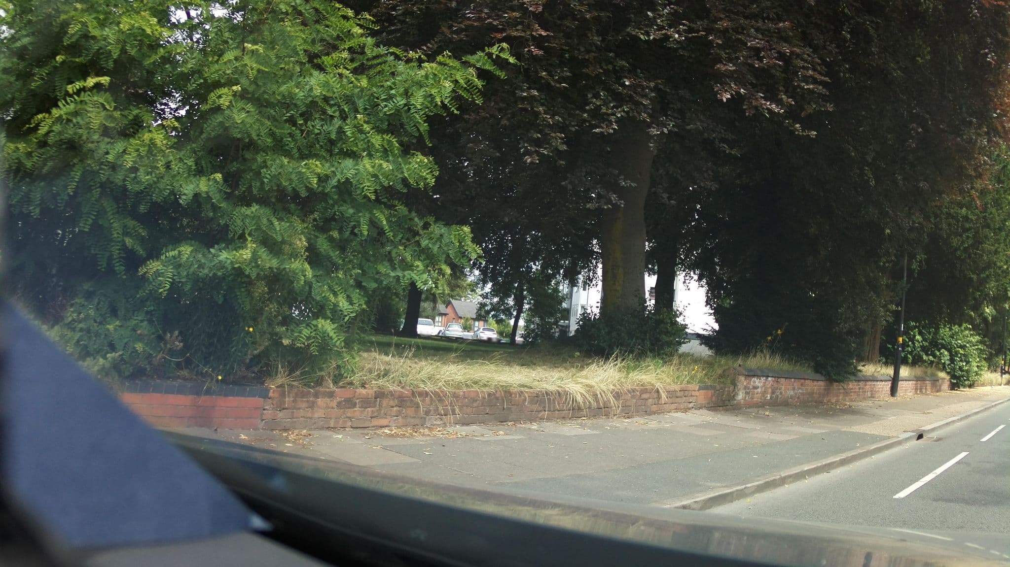 Street view near Lindon Lodge Hotel, Castle Vale — © southglos (CC BY-SA · Mapillary)