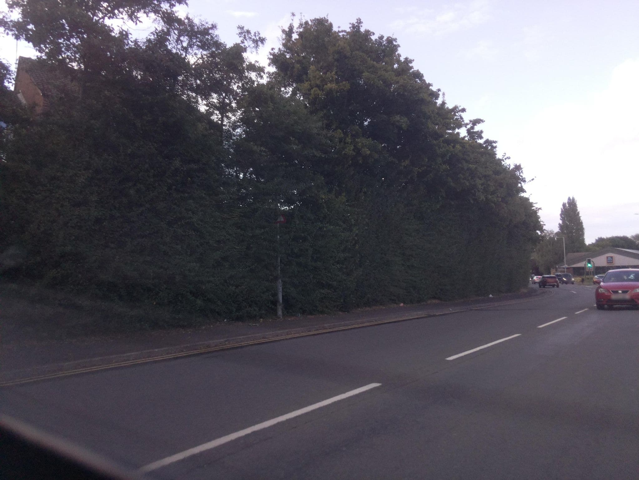 Street view near Travelodge, Tamworth — © southglos (CC BY-SA · Mapillary)