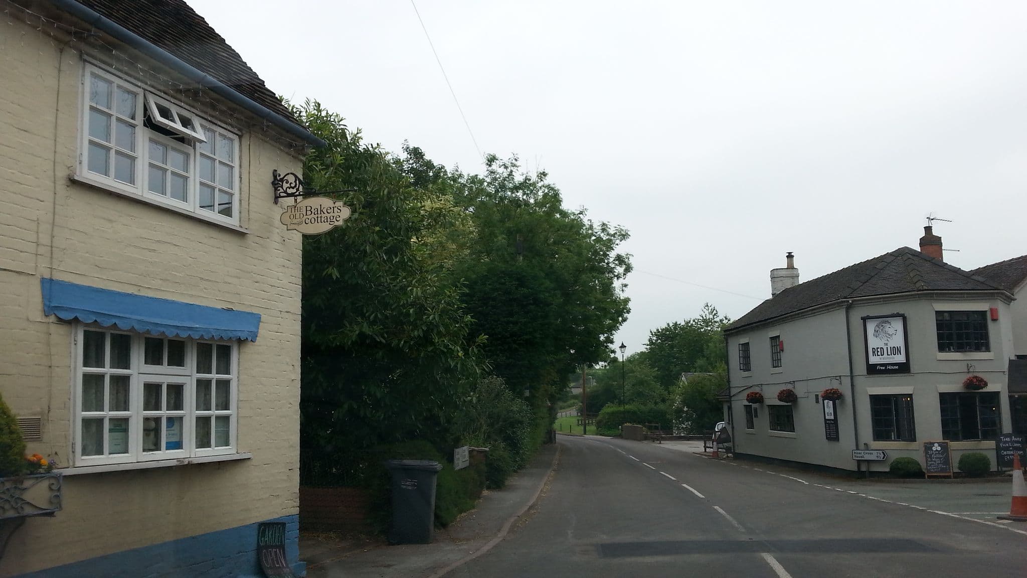 Street view near The Old Bakers Cottage, Abbots Bromley — © adam2 (CC BY-SA · Mapillary)