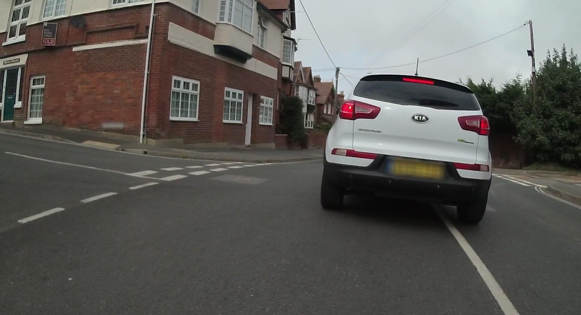 Street view near Sea Breezes, Totland — © jpennycook (CC BY-SA · Mapillary)