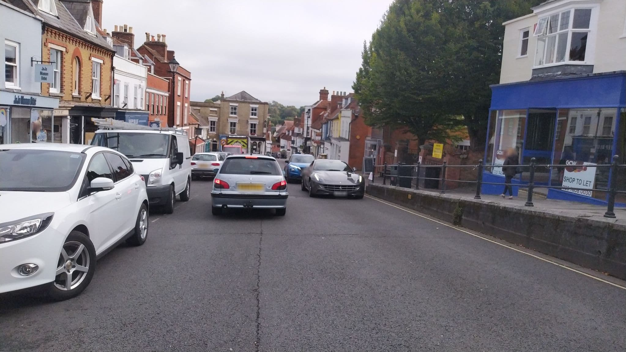 Street view near Skylarks, Lymington — © noid (CC BY-SA · Mapillary)