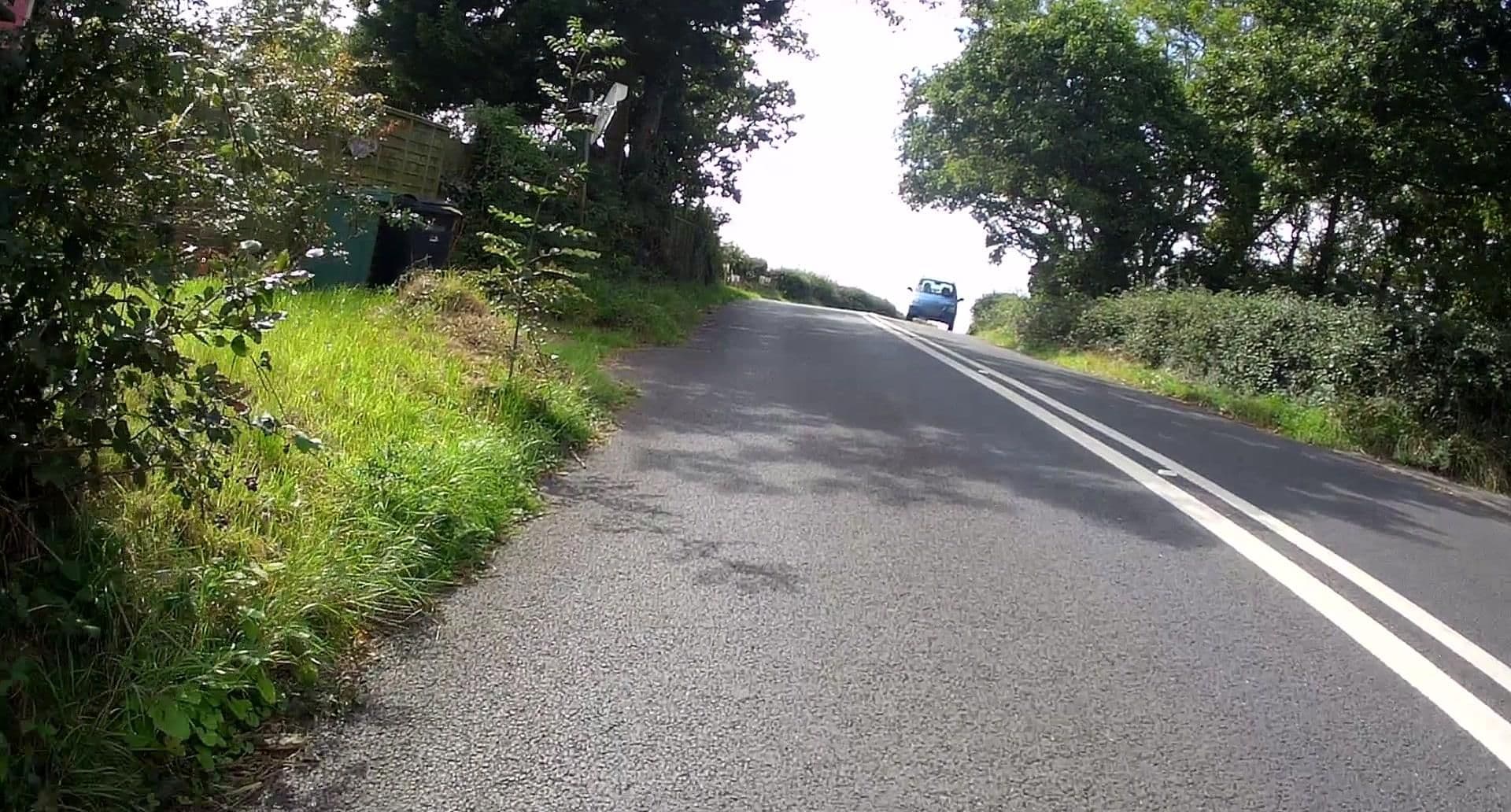 Street view near Stable Cottages, Cowes — © jpennycook (CC BY-SA · Mapillary)