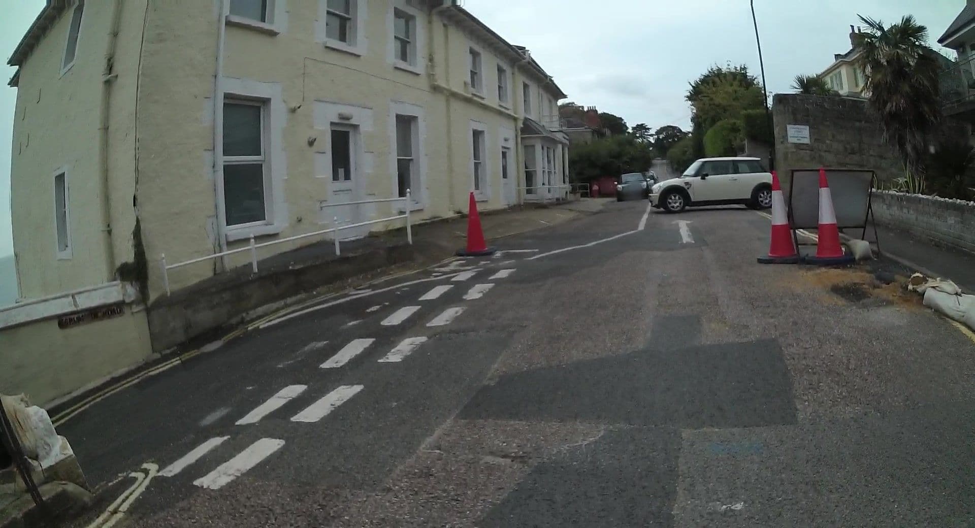 Street view near The Wellington Hotel Isle of Wight, Ventnor — © jpennycook (CC BY-SA · Mapillary)