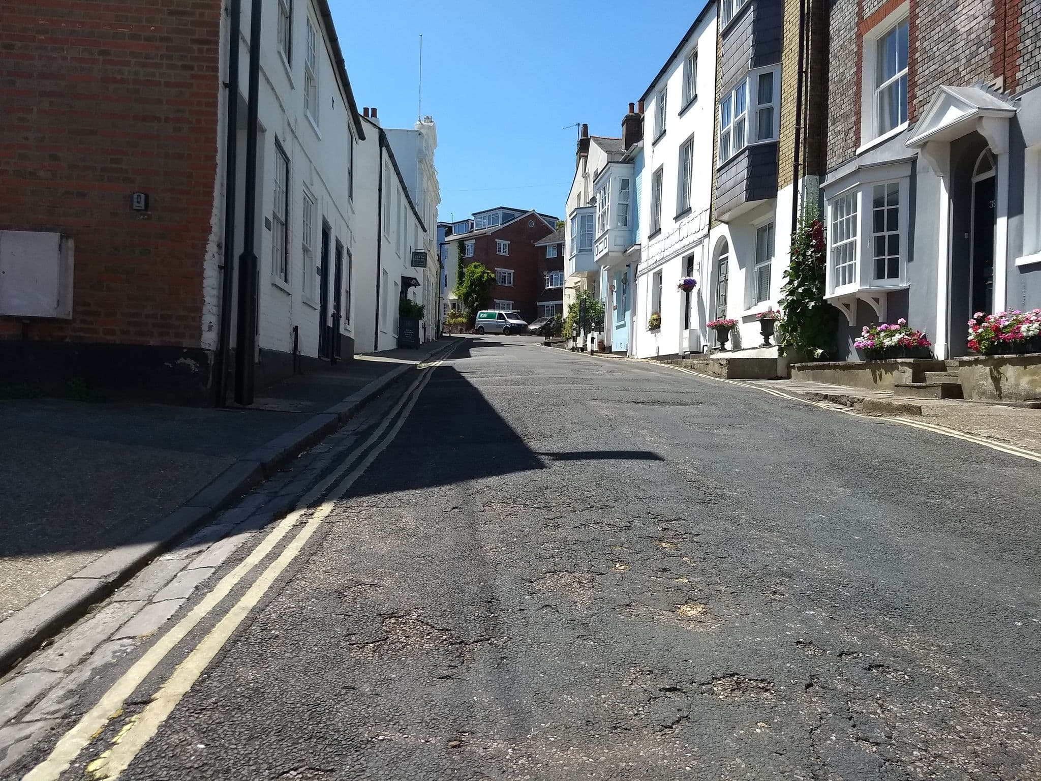 Street view near Foresters Hall, Cowes — © mappernerd (CC BY-SA · Mapillary)