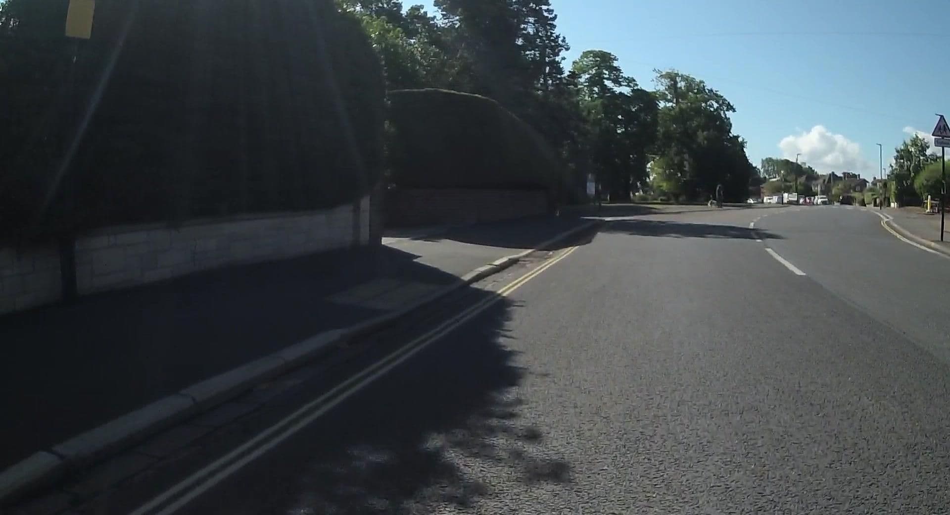 Street view near 24 Ward Avenue, Cowes — © jpennycook (CC BY-SA · Mapillary)