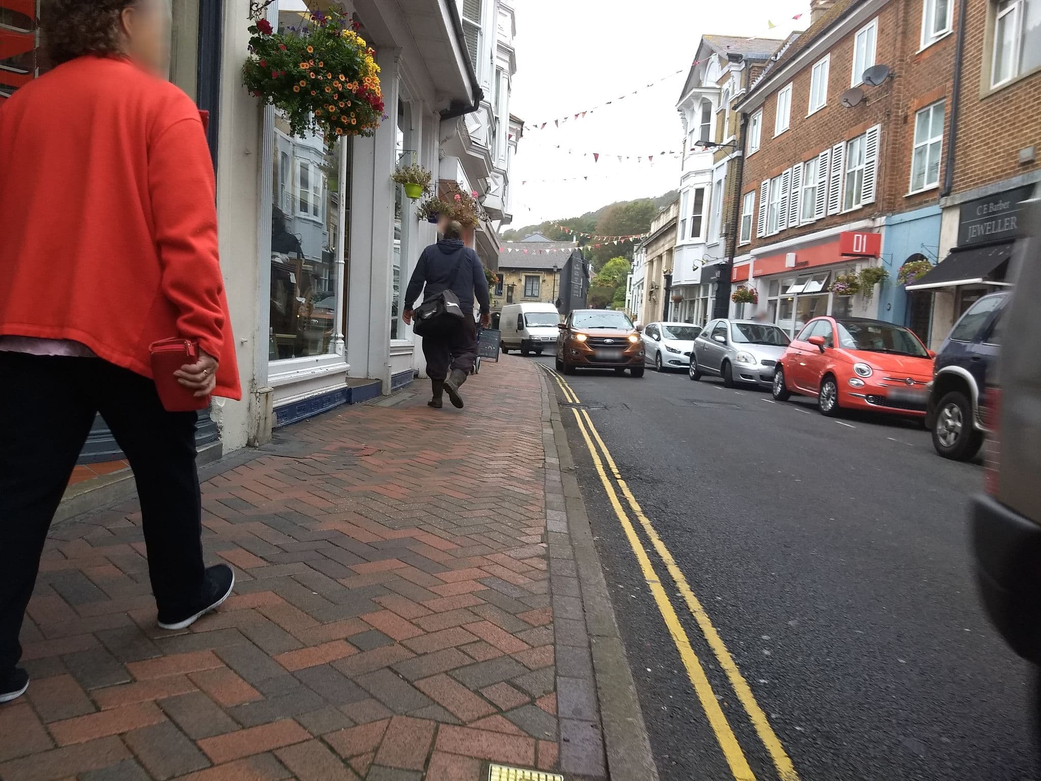 Street view near No24 Ventnor, Ventnor — © mappernerd (CC BY-SA · Mapillary)