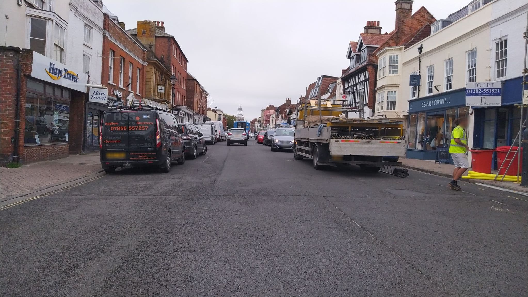 Street view near New Forest Cottages, Lymington — © noid (CC BY-SA · Mapillary)