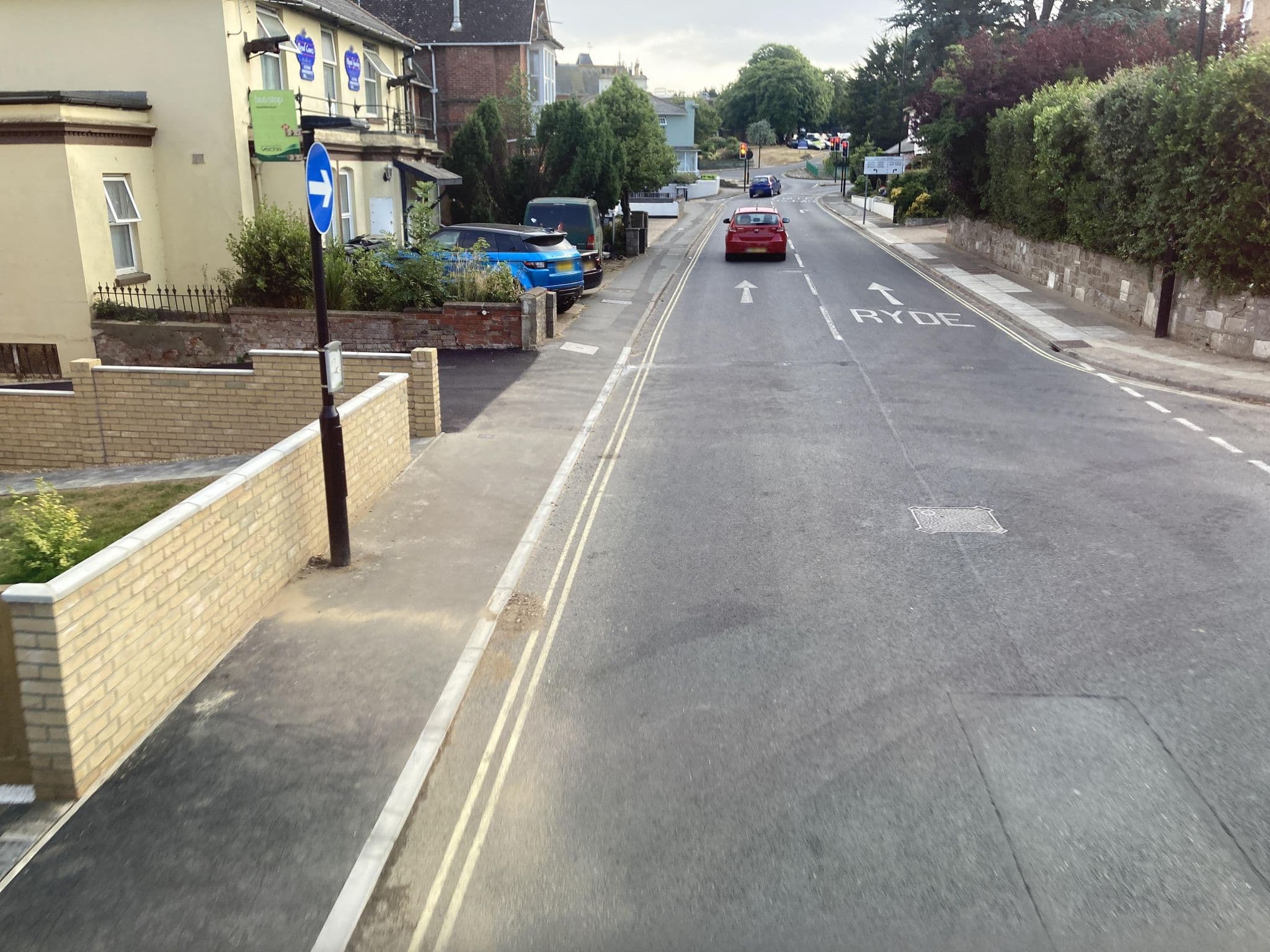 Street view near Upper Mount Guest House, Sandown — © cjmalone (CC BY-SA · Mapillary)