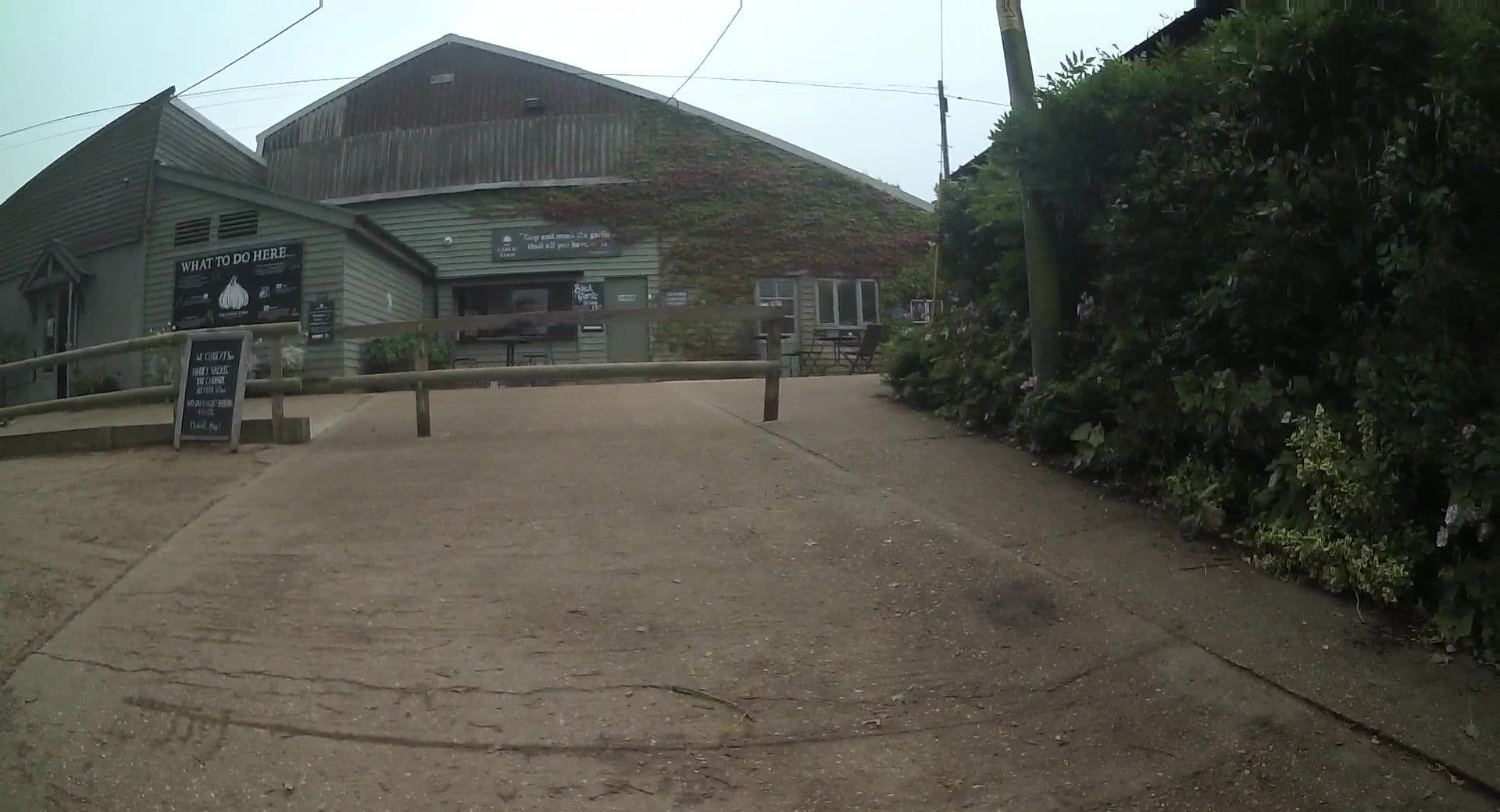 Street view near Mersley Farm Cottages, Brading — © jpennycook (CC BY-SA · Mapillary)