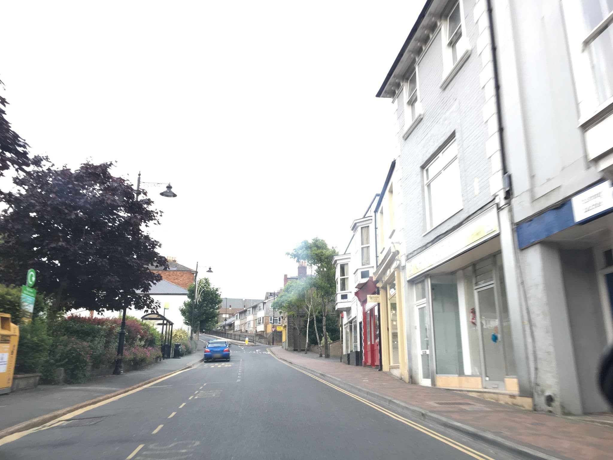 Street view near Central Hotel, Ventnor — © onthewight (CC BY-SA · Mapillary)