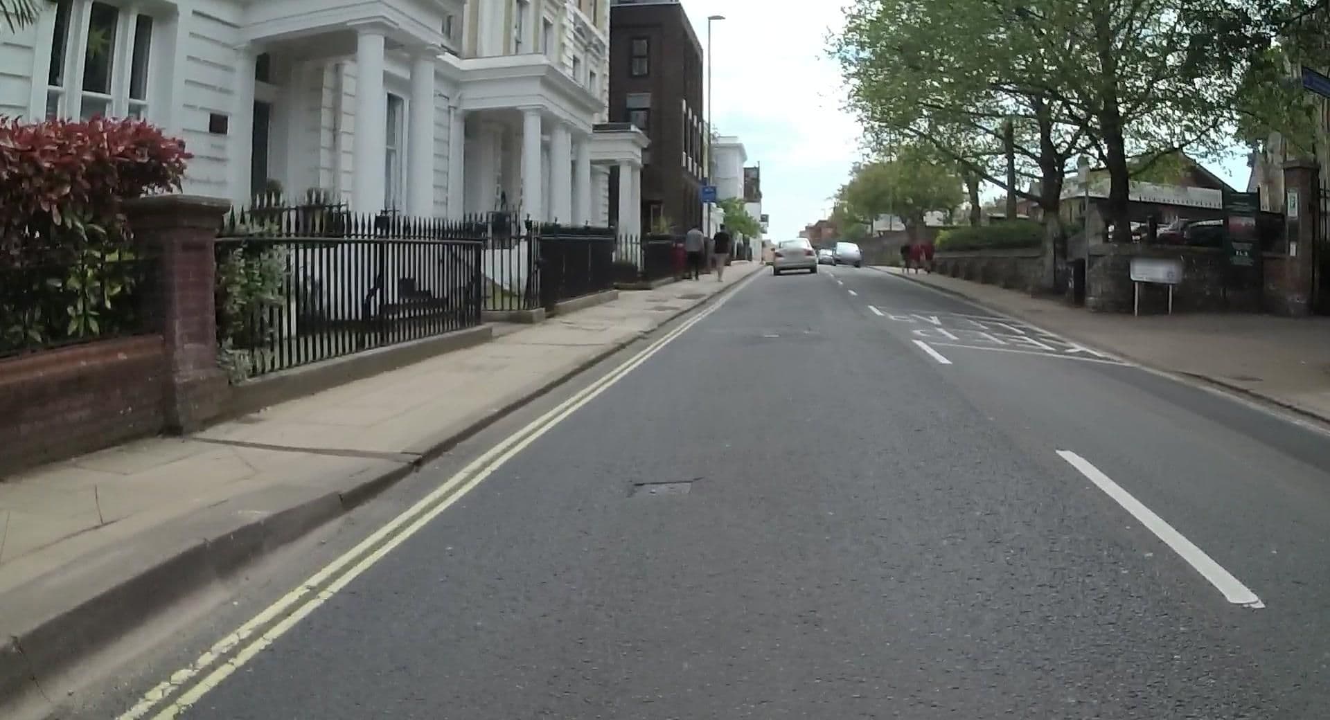 Street view near CX Hotels Room Service, Winchester — © jpennycook (CC BY-SA · Mapillary)