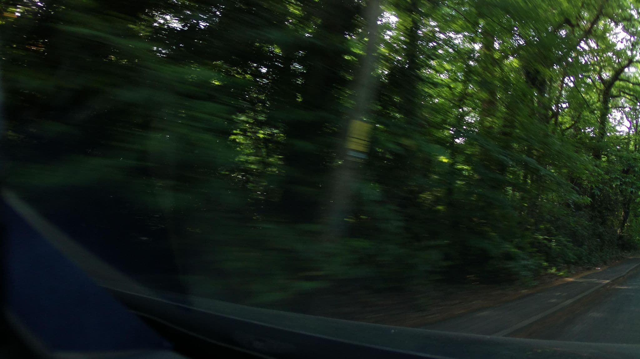 Street view near Pinewood Lodge Apartments, Hedge End — © southglos (CC BY-SA · Mapillary)