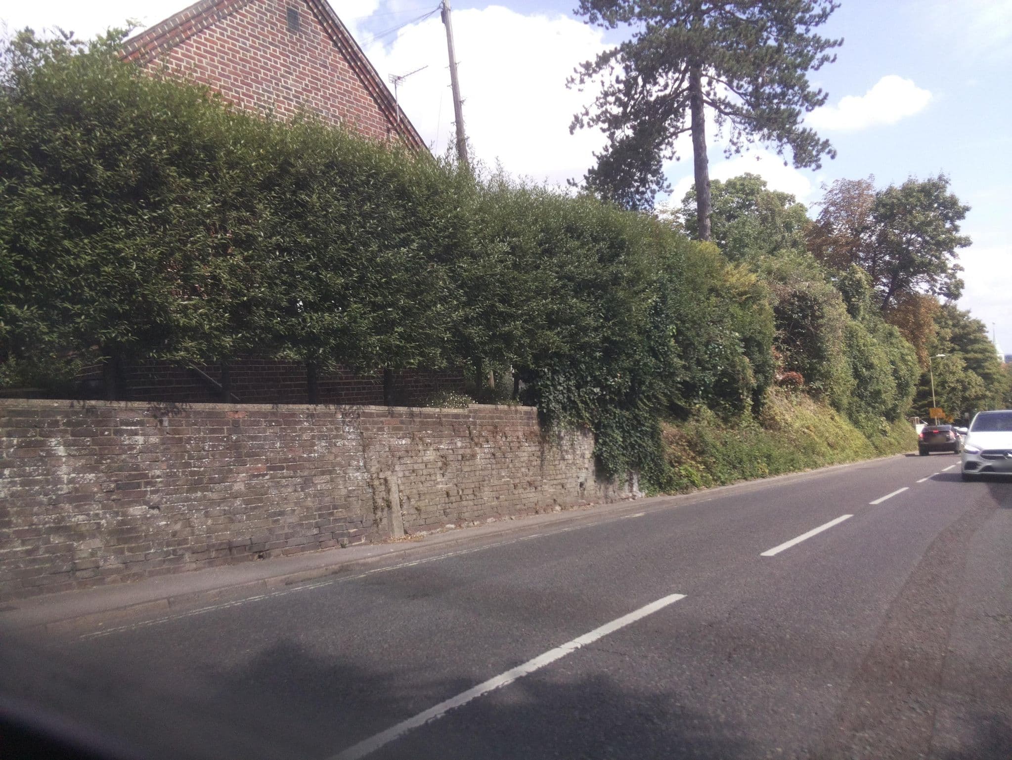 Street view near The Apartment, 24 West End Terrace, Winchester, Winchester — © southglos (CC BY-SA · Mapillary)