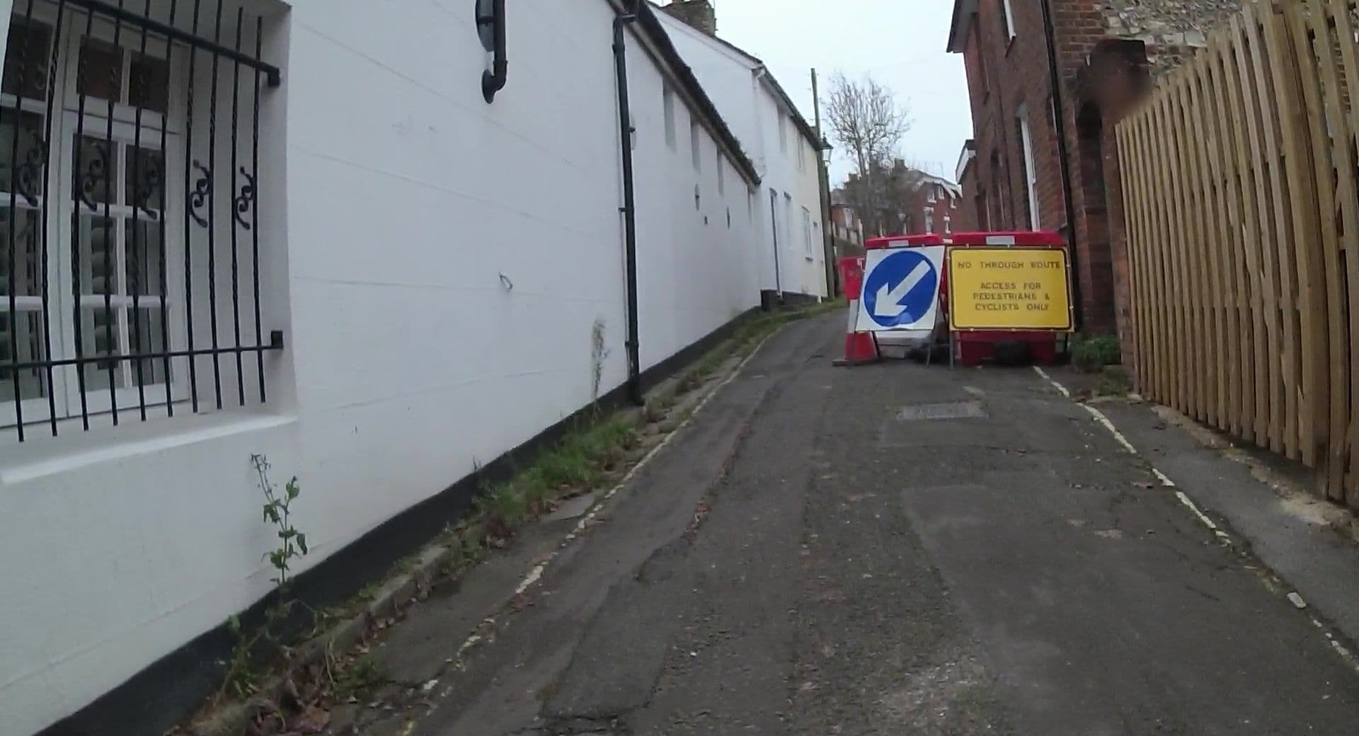 Street view near 21 Rosewarne Court B & B, Winchester — © jpennycook (CC BY-SA · Mapillary)