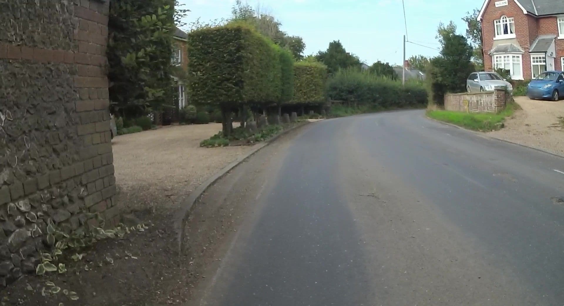Street view near Brick House Cheriton, New Alresford — © jpennycook (CC BY-SA · Mapillary)