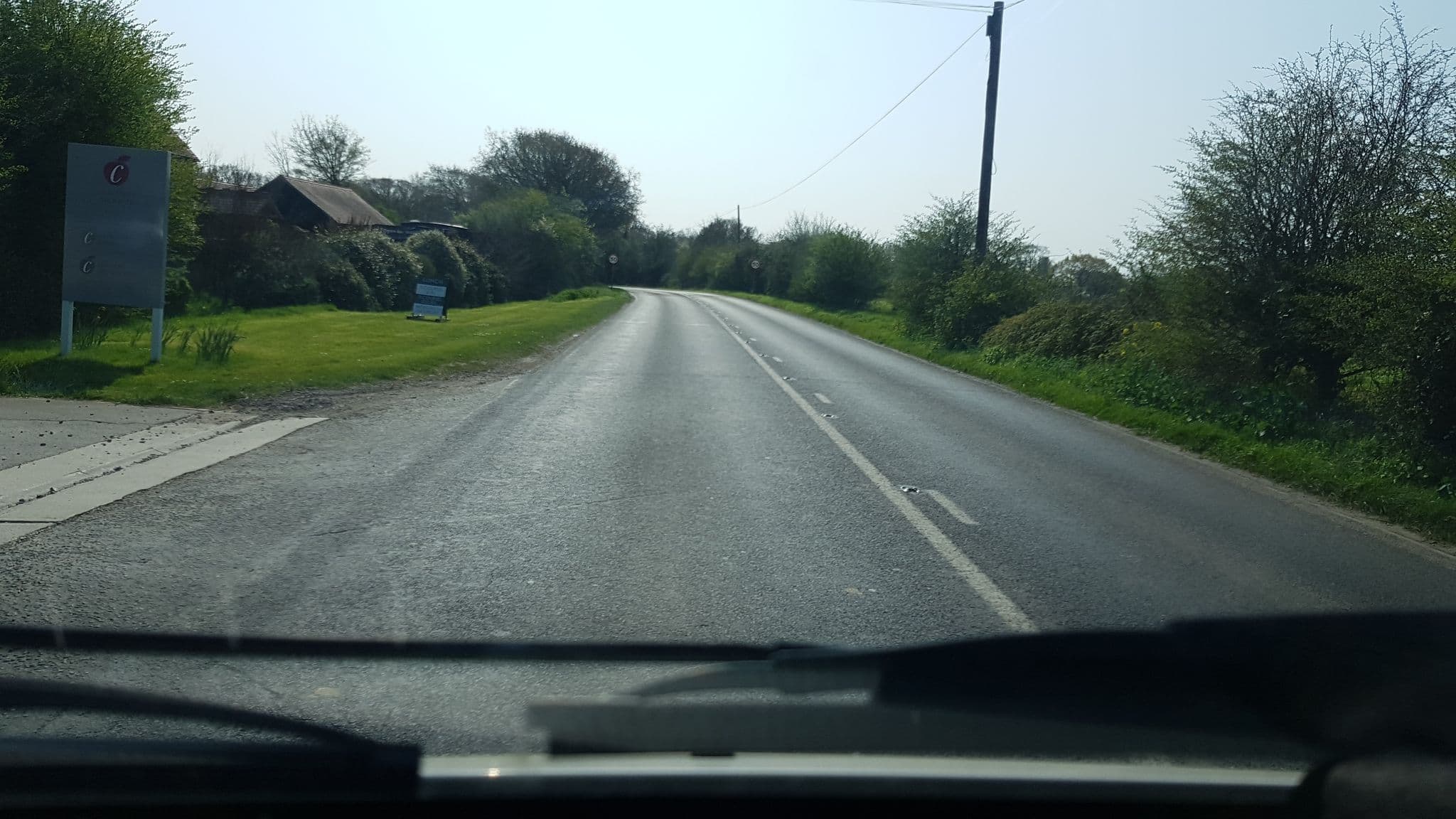 Street view near Crouchers Country Hotel, Birdham — © richardc (CC BY-SA · Mapillary)