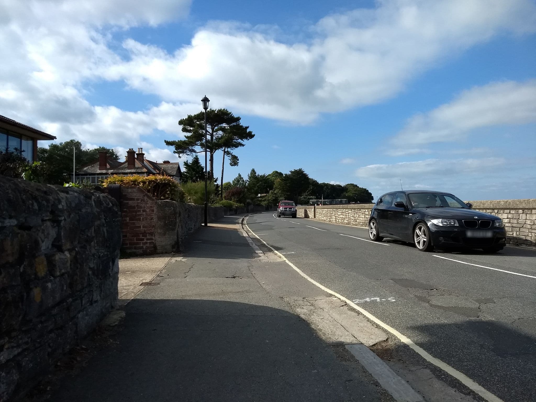 Street view near Battery Hotel, Seaview — © mappernerd (CC BY-SA · Mapillary)