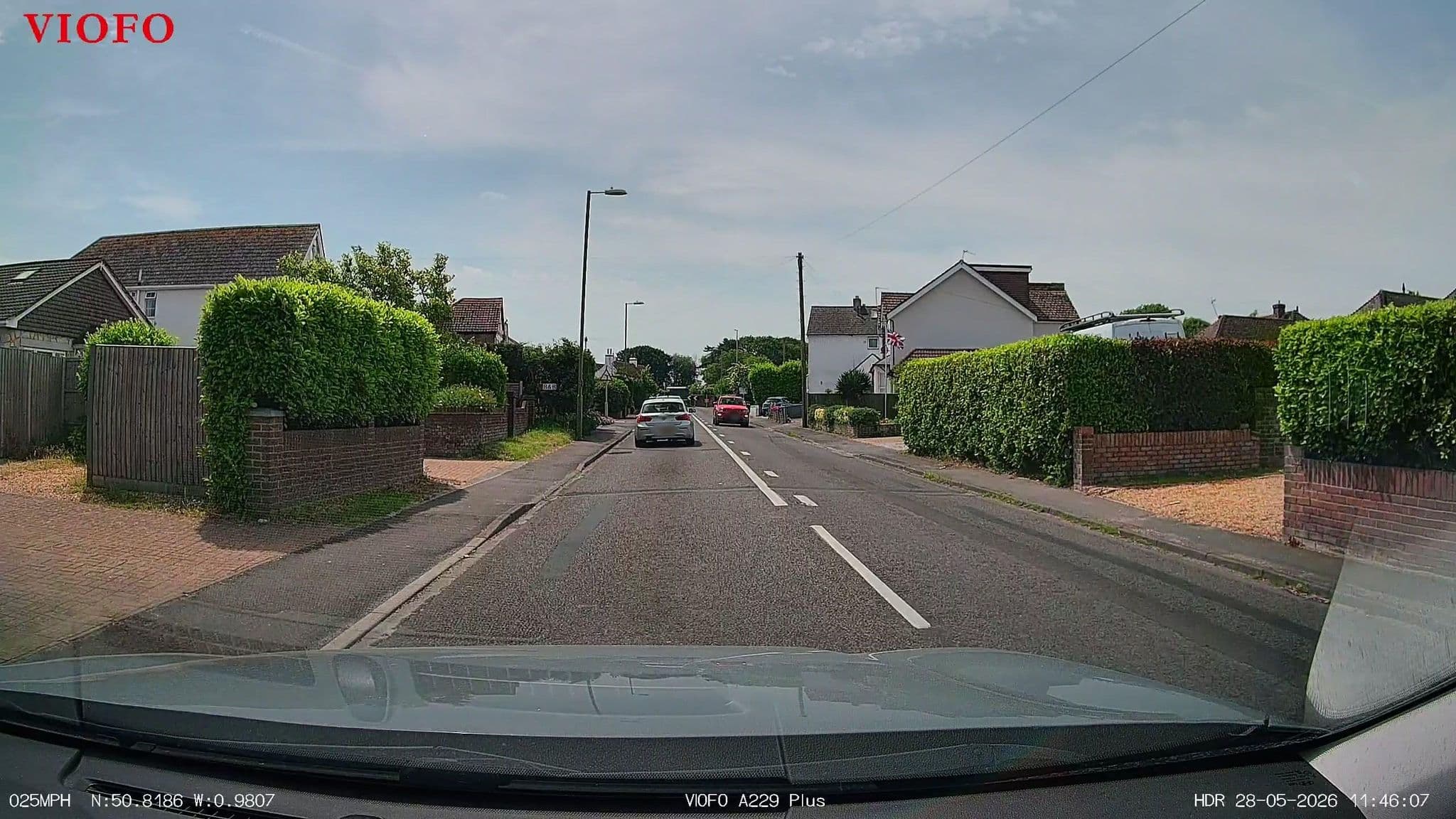 Street view near Waratah lodge, South Hayling — © RyanBush (CC BY-SA · Mapillary)