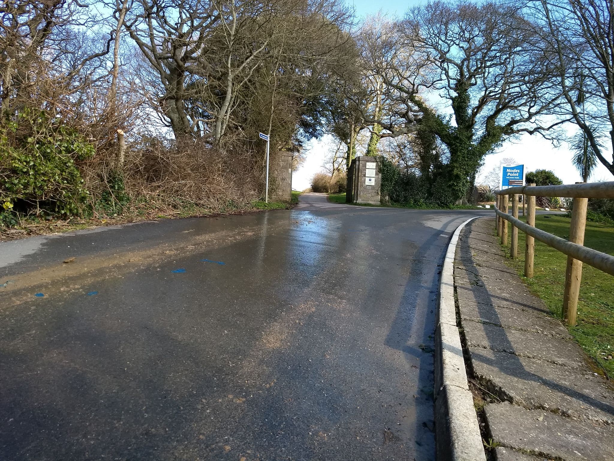 Street view near Nodes Point Holiday Park, Seaview — © mappernerd (CC BY-SA · Mapillary)