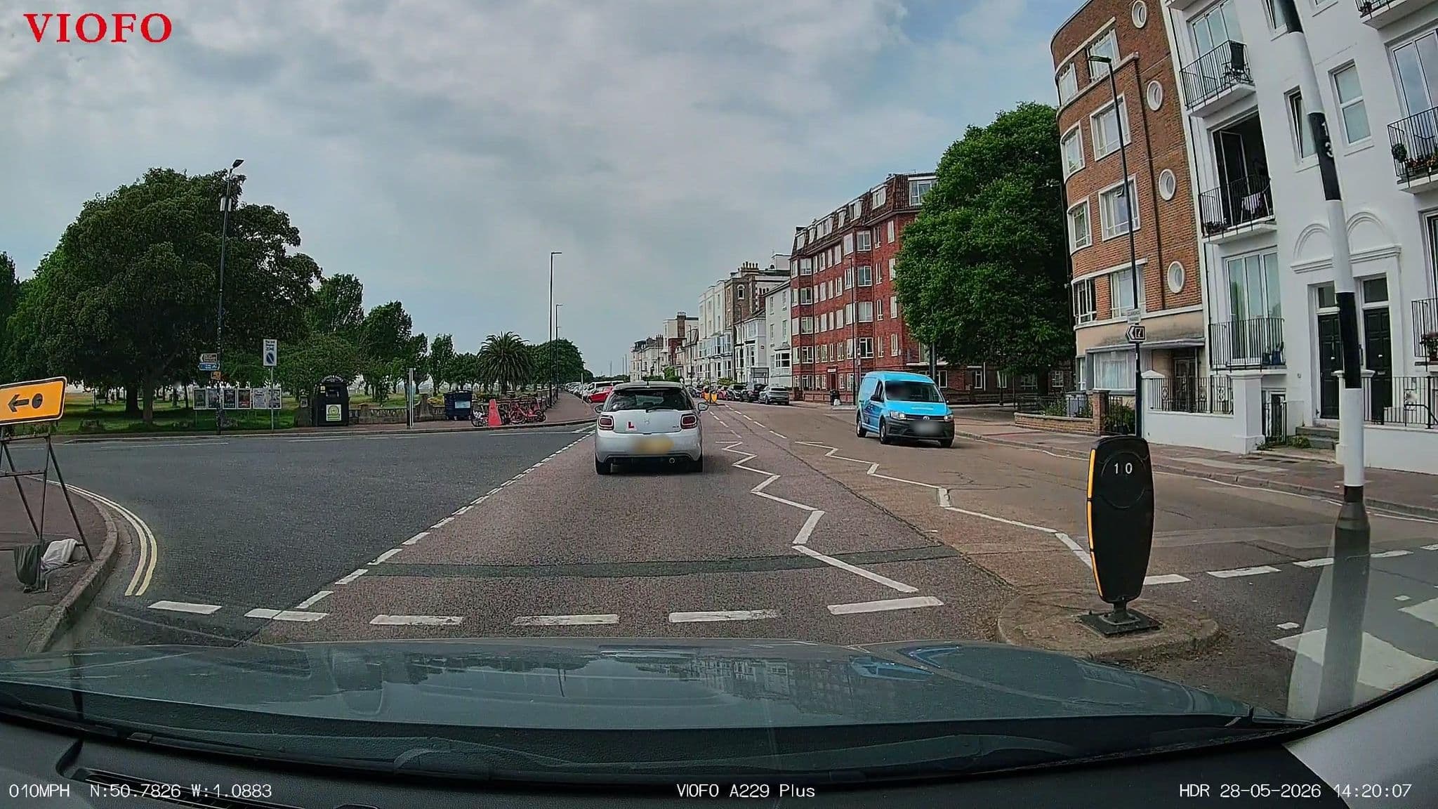 Street view near All on Your Doorstep, Southsea — © RyanBush (CC BY-SA · Mapillary)