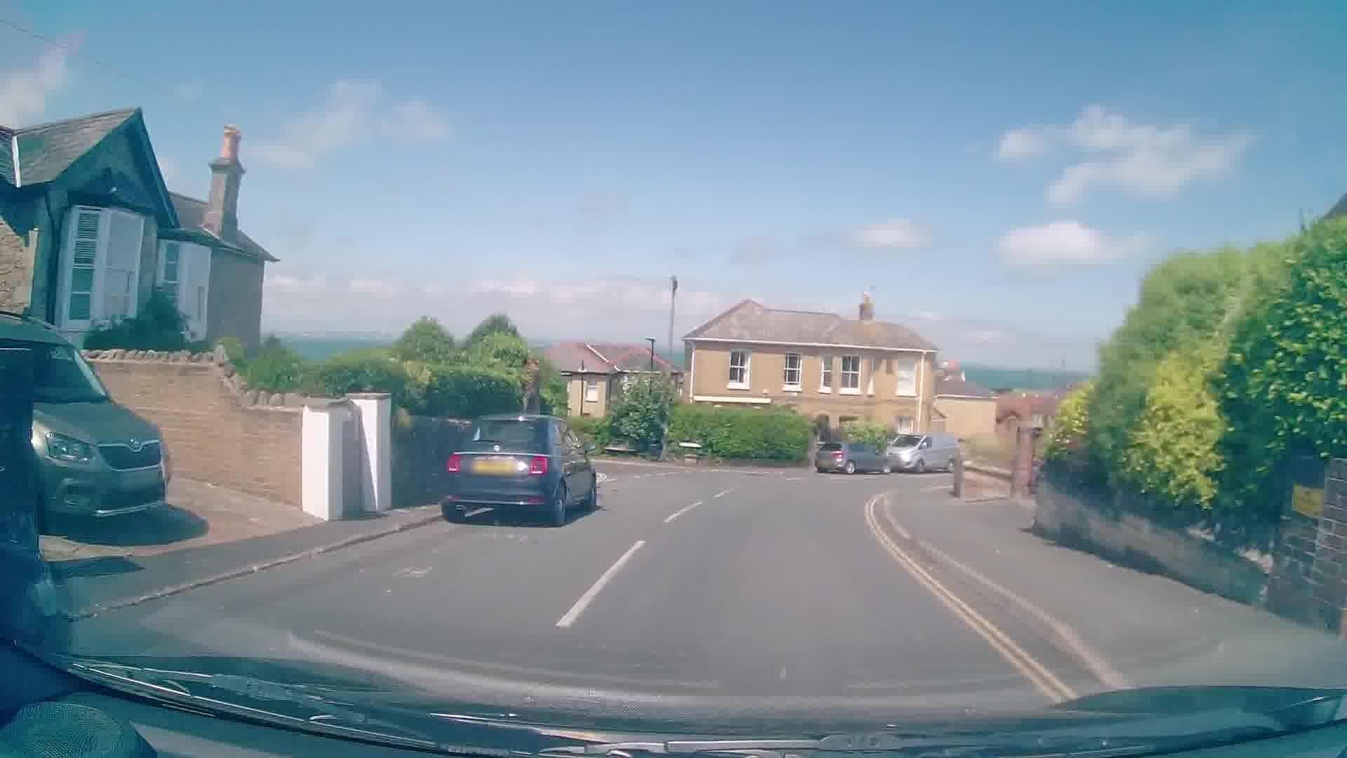 Street view near Self Catering Cottages in Isle of Wight, Seaview — © trigpoint (CC BY-SA · Mapillary)