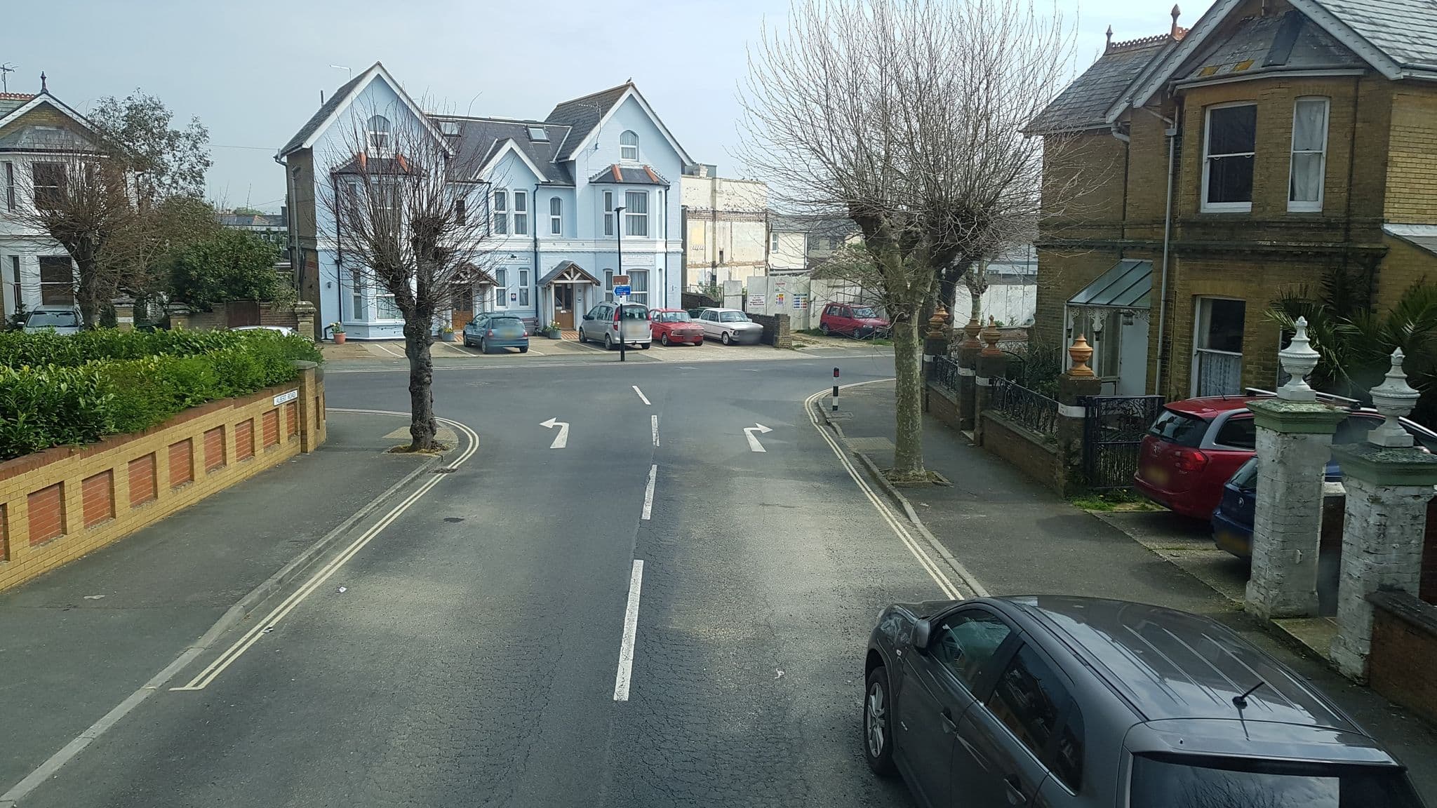 Street view near Southwood House, Sandown — © mappernerd (CC BY-SA · Mapillary)