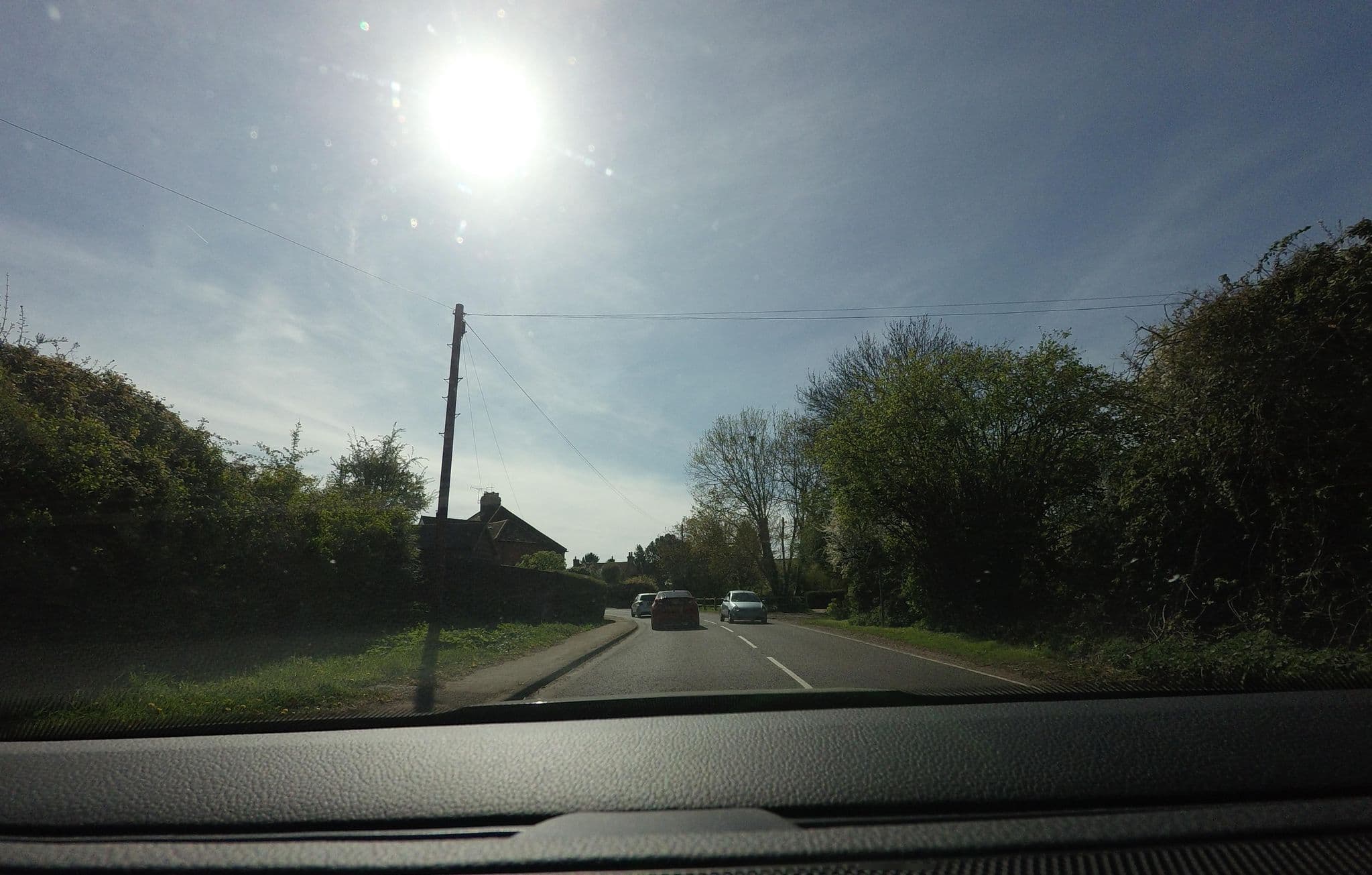 Street view near Englewood B & B, Fishbourne — © tallguy (CC BY-SA · Mapillary)