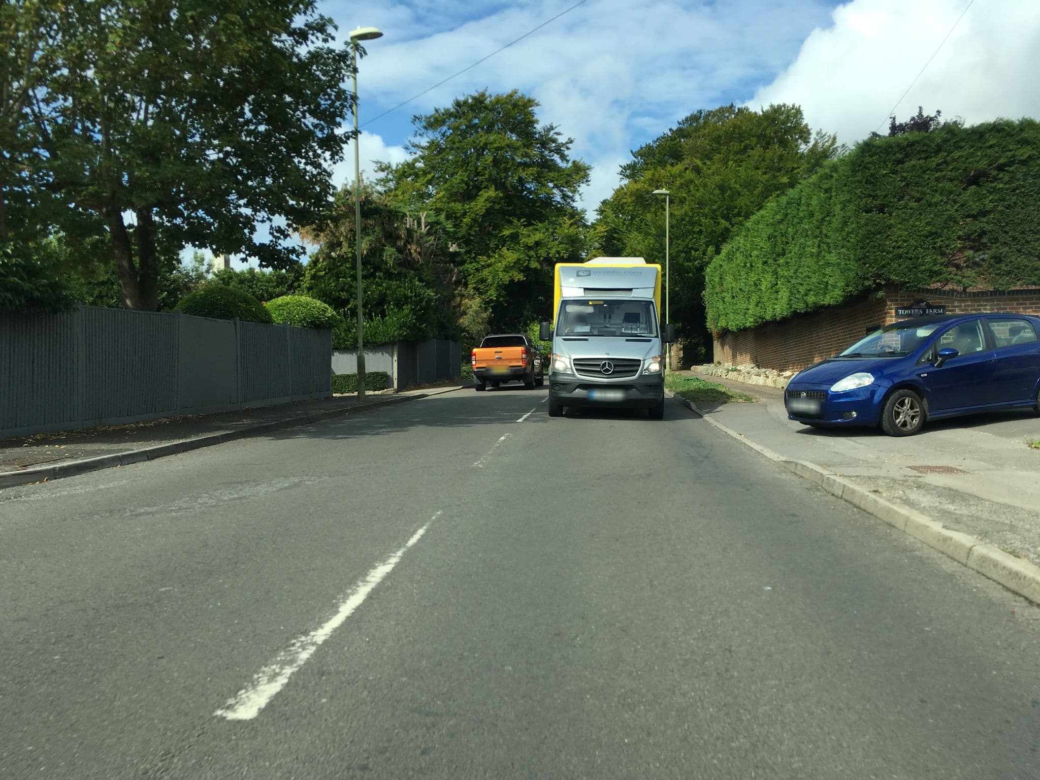 Street view near High Towers Guest House, Havant — © southglos (CC BY-SA · Mapillary)