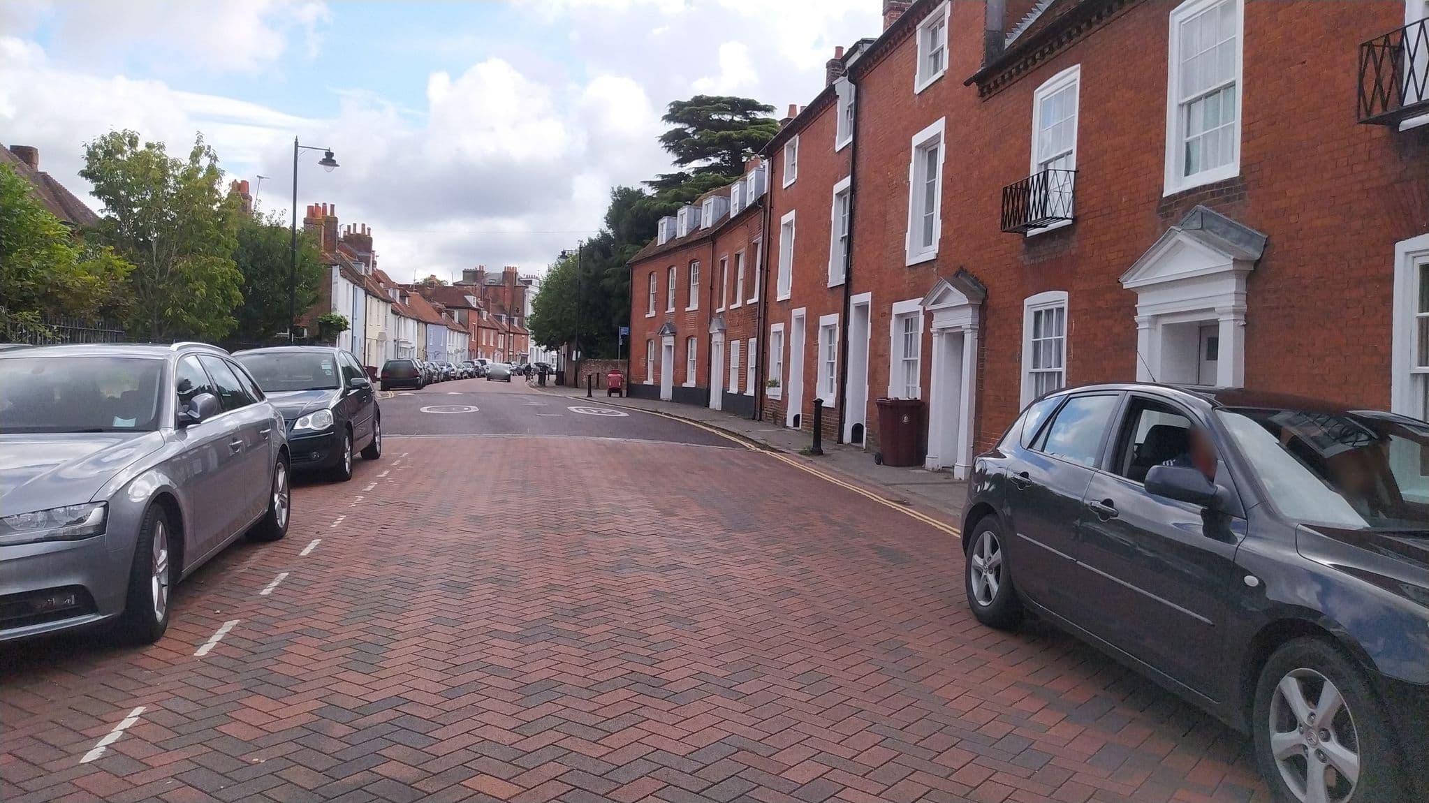 Street view near Mnop F, Chichester — © noid (CC BY-SA · Mapillary)
