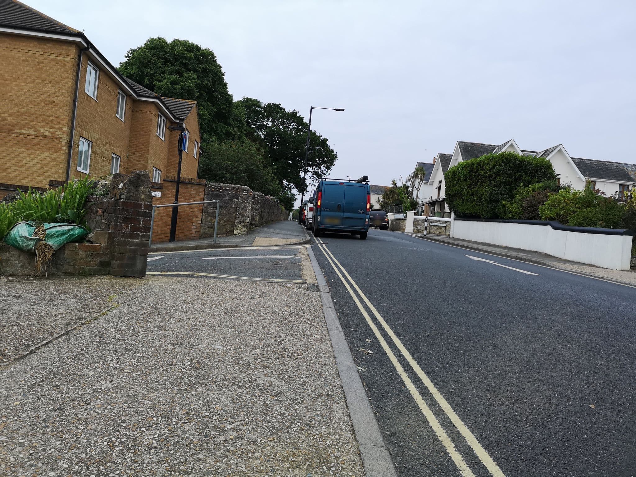 Street view near Riviera Hotel, Sandown — © mappernerd (CC BY-SA · Mapillary)