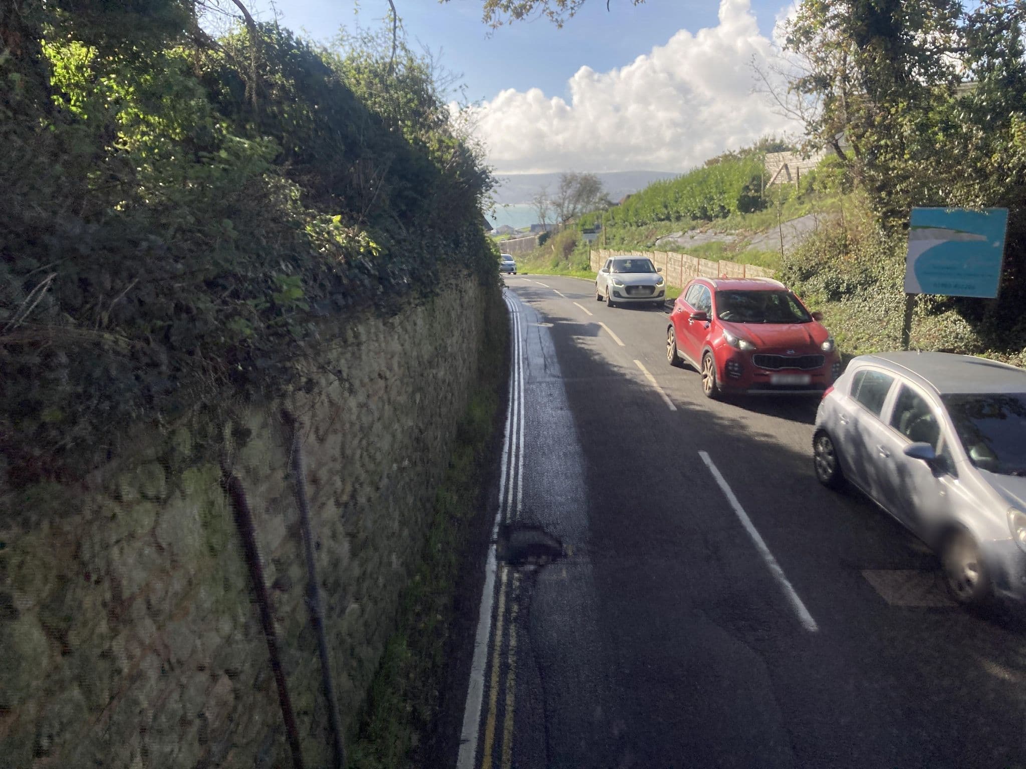 Street view near Rose Holiday Chalets, Brading — © cjmalone (CC BY-SA · Mapillary)
