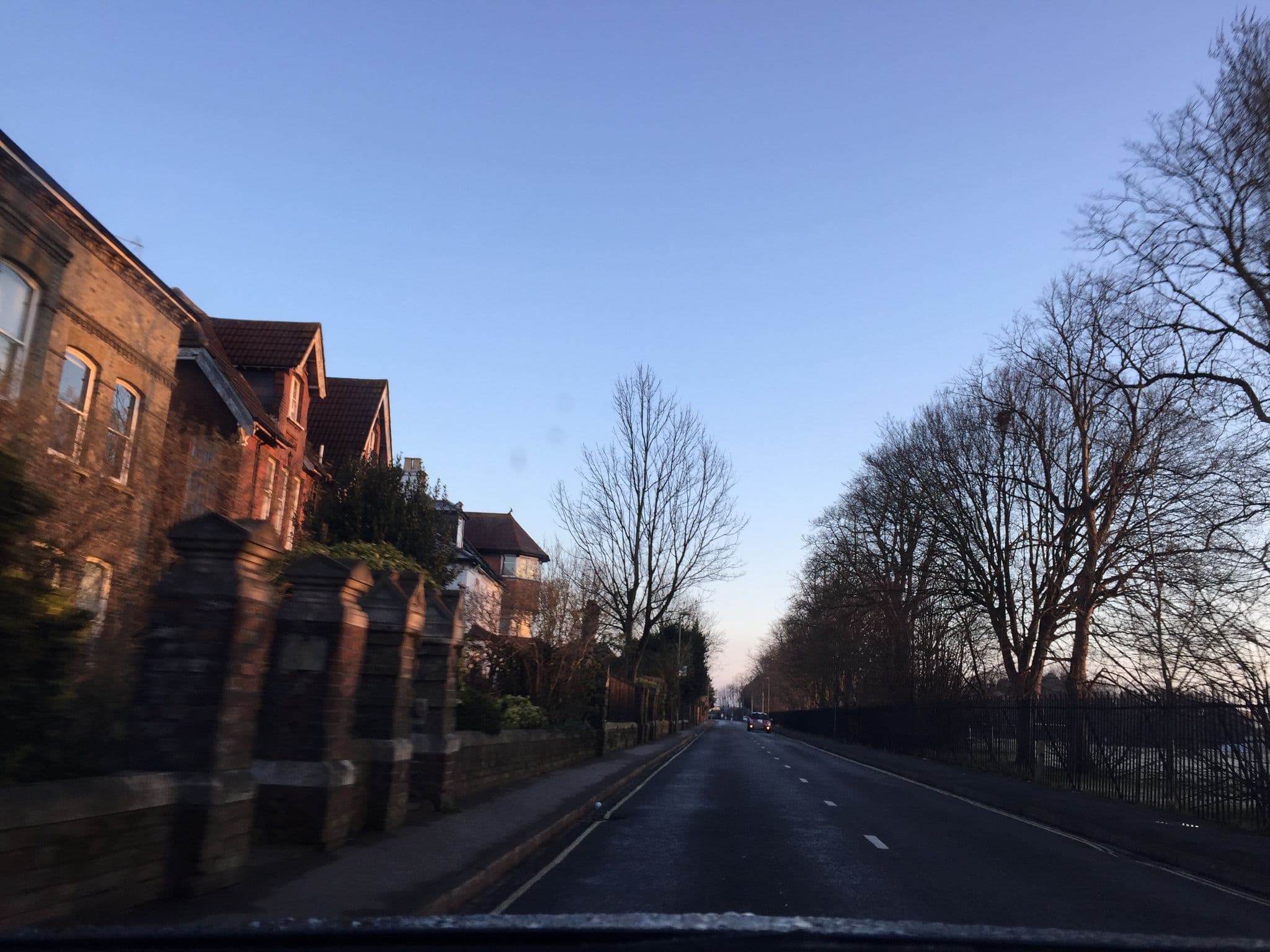 Street view near Acorn Lodge B&B, Gosport — © benscottrobinson (CC BY-SA · Mapillary)