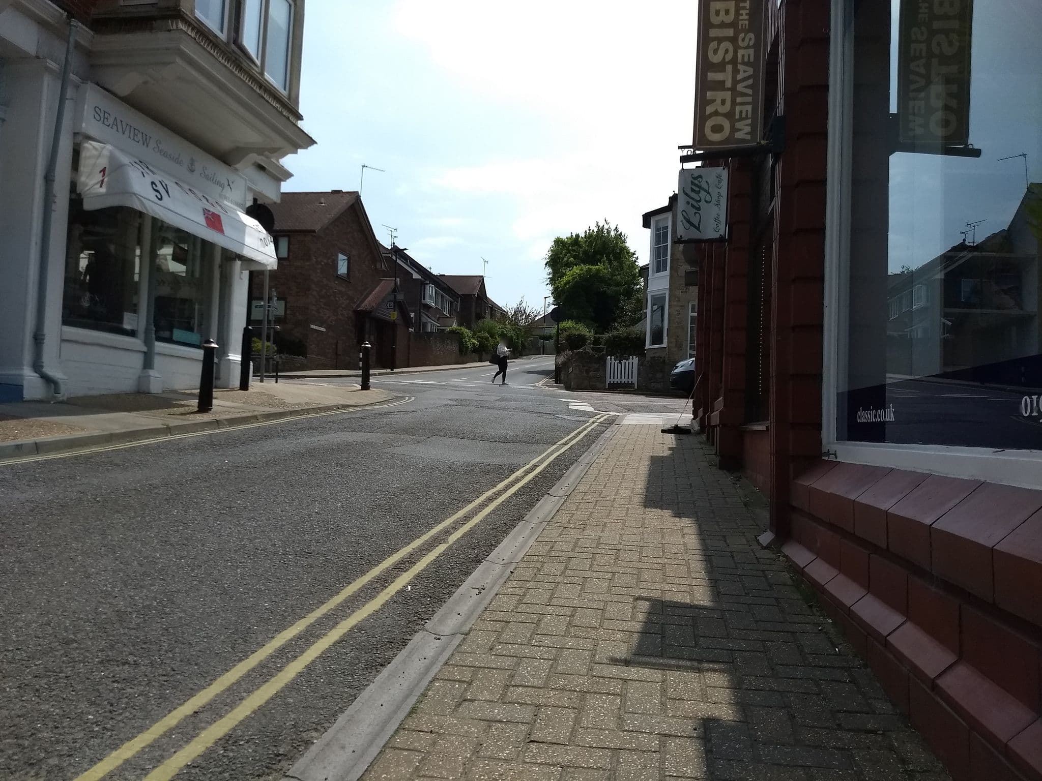 Street view near Wight Locations, Seaview — © mappernerd (CC BY-SA · Mapillary)