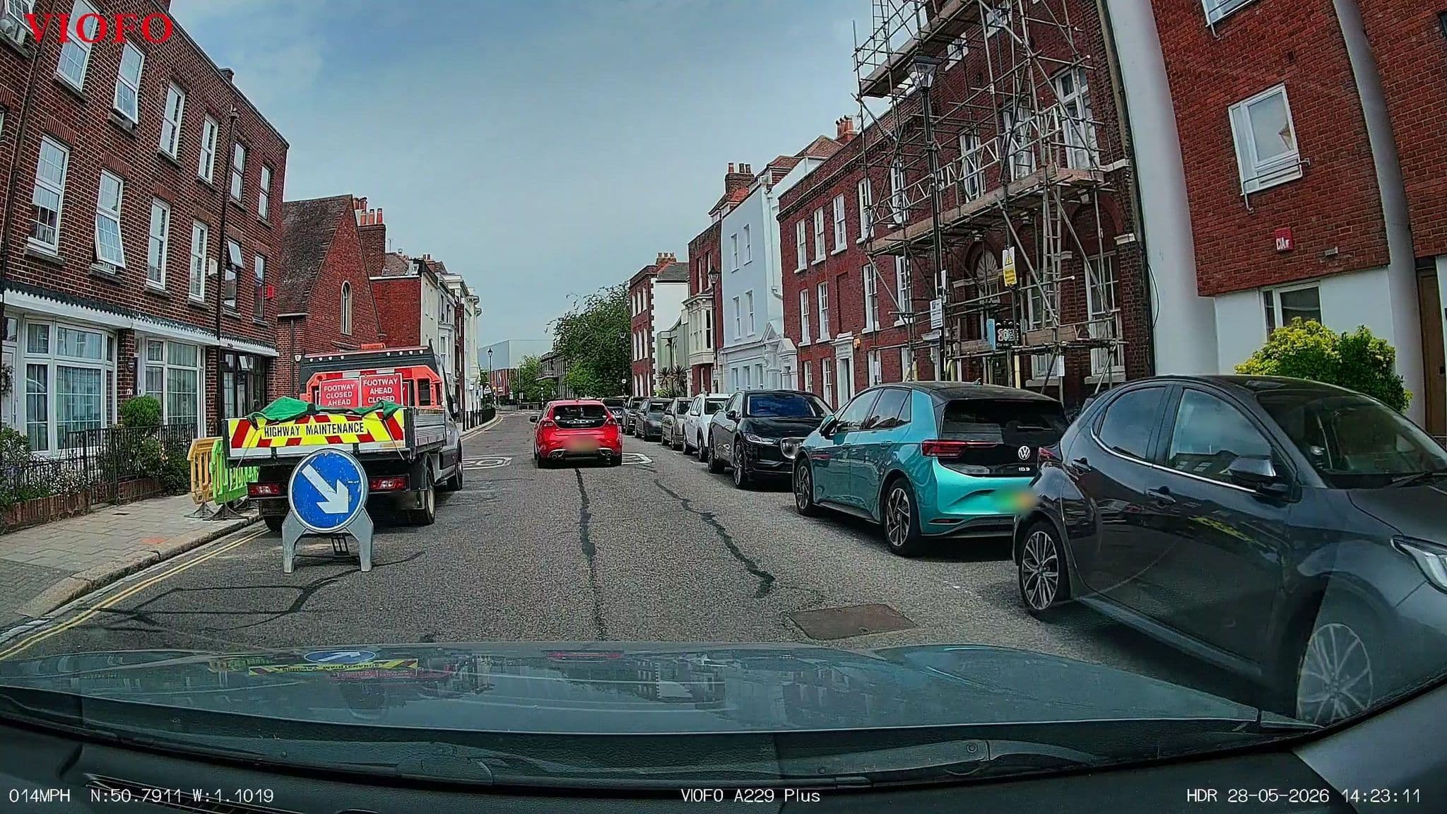 Street view near Rockingham House Hotel, Portsmouth — © RyanBush (CC BY-SA · Mapillary)
