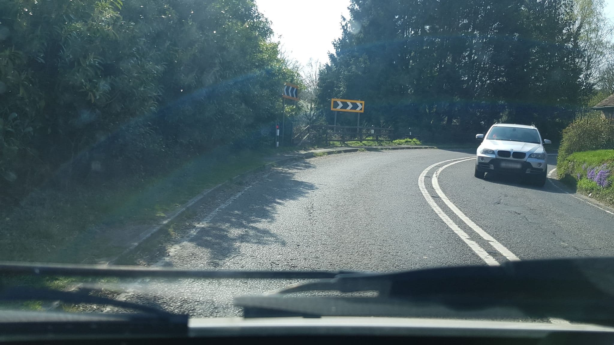 Street view near The Kings Arms, Fernhurst — © richardc (CC BY-SA · Mapillary)
