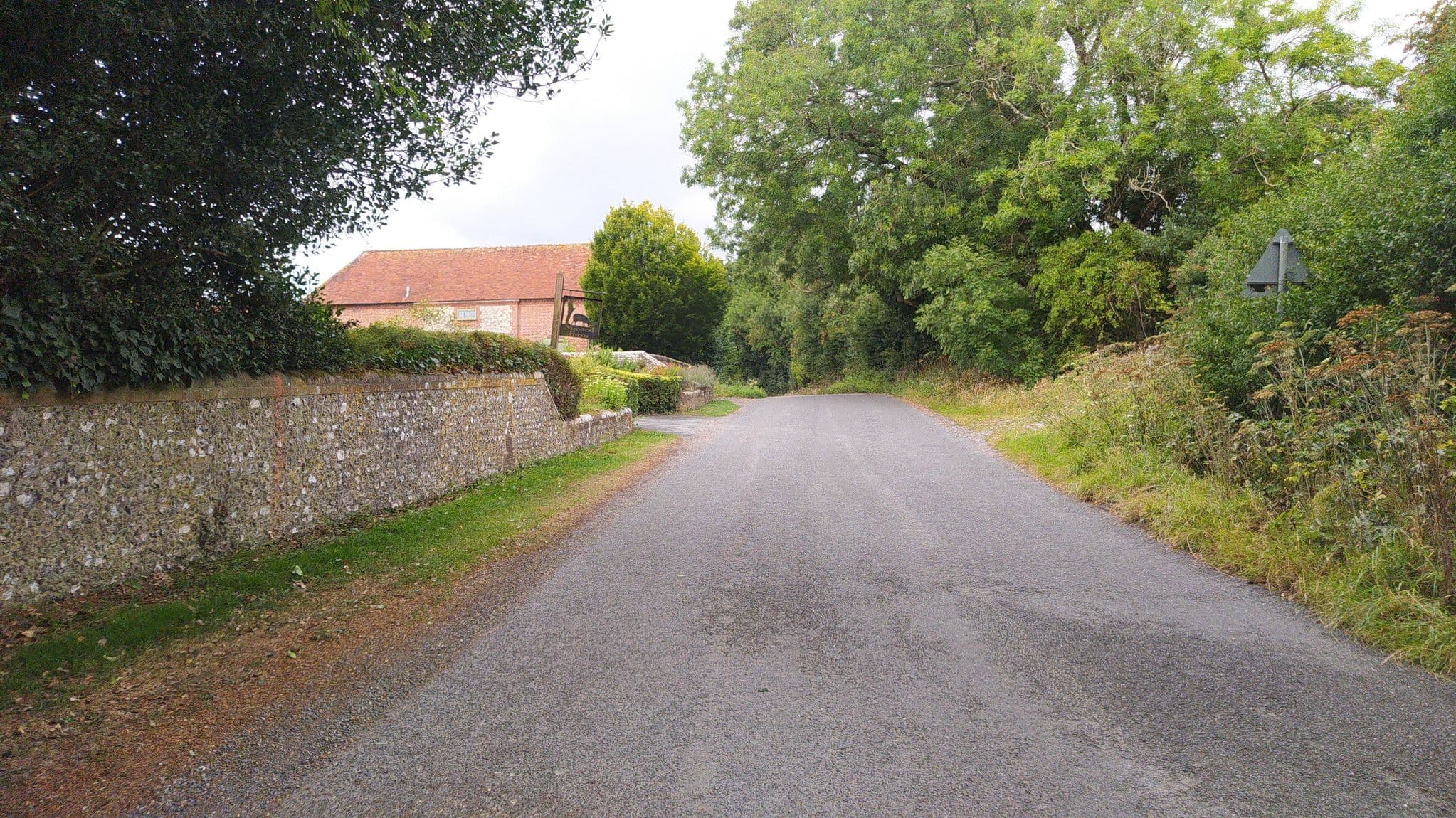 Street view near Nursted Farm Bed & Breakfast, Petersfield — © noid (CC BY-SA · Mapillary)