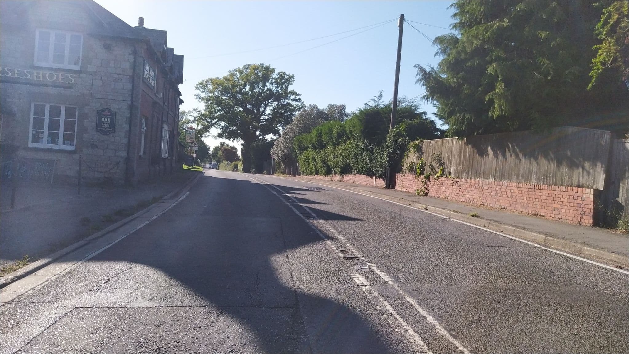 Street view near The Three Horseshoes, Alton — © noid (CC BY-SA · Mapillary)