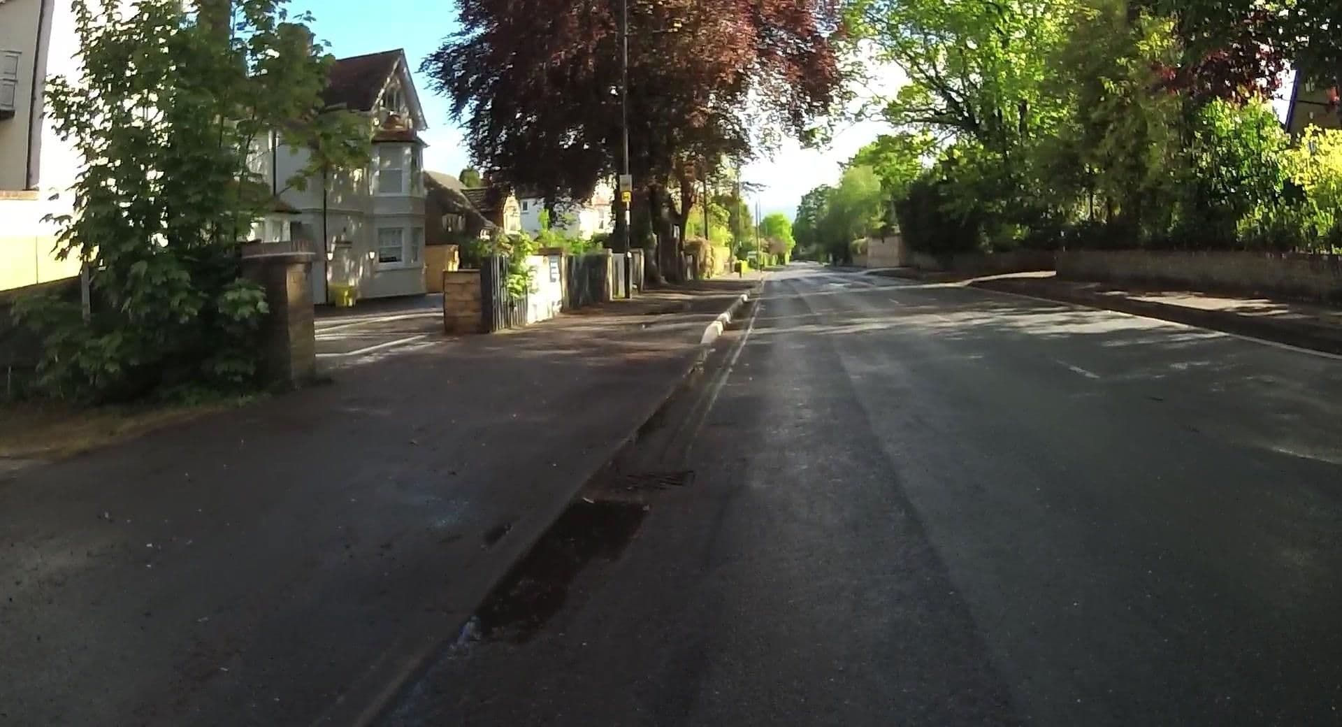 Street view near Copper Beach Hotel, Basingstoke — © jpennycook (CC BY-SA · Mapillary)