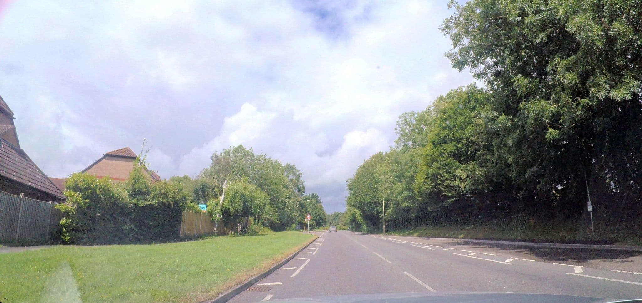 Street view near Almanda, Old Basing — © 4004 (CC BY-SA · Mapillary)