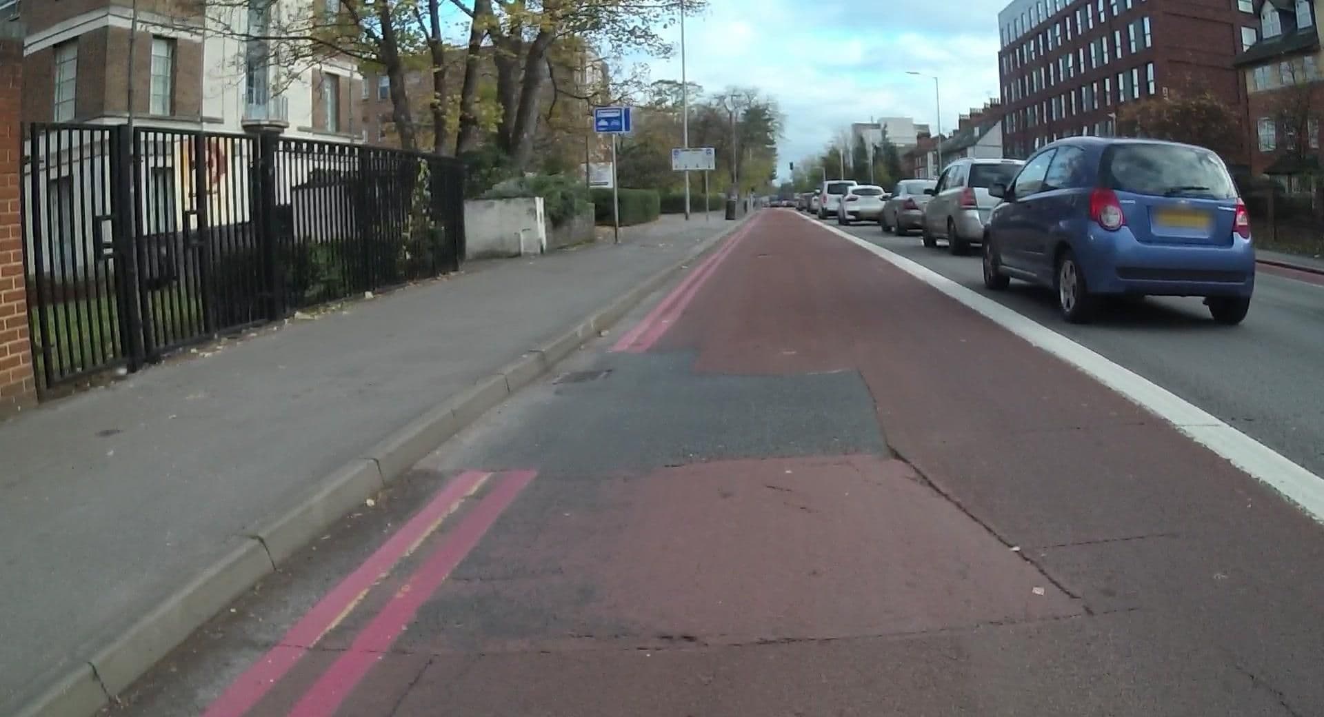 Street view near Fawley Bridge Student Accommodation, Reading — © jpennycook (CC BY-SA · Mapillary)