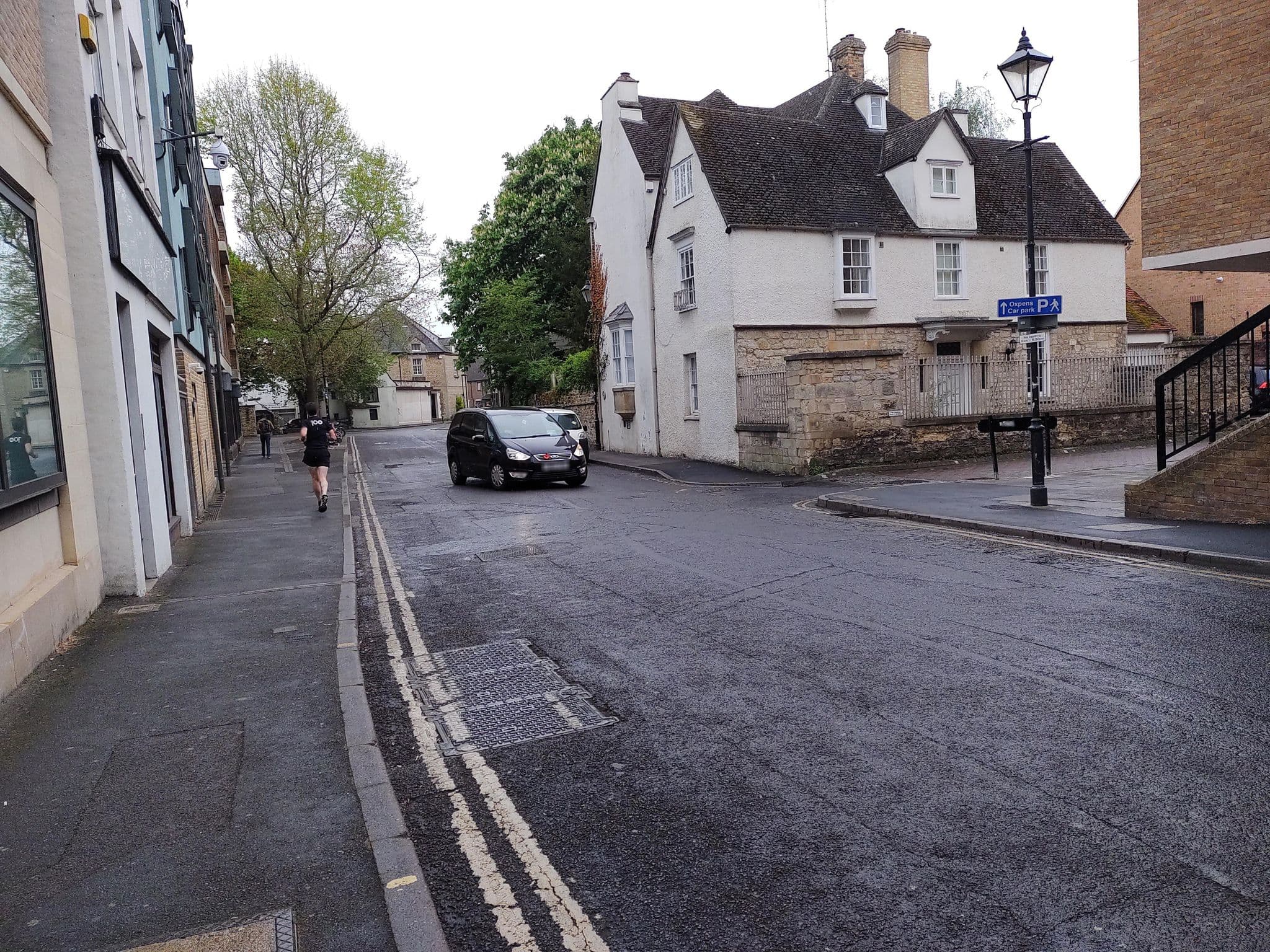 Street view near Bagh Gabaghi, Oxford — © mapeadora (CC BY-SA · Mapillary)