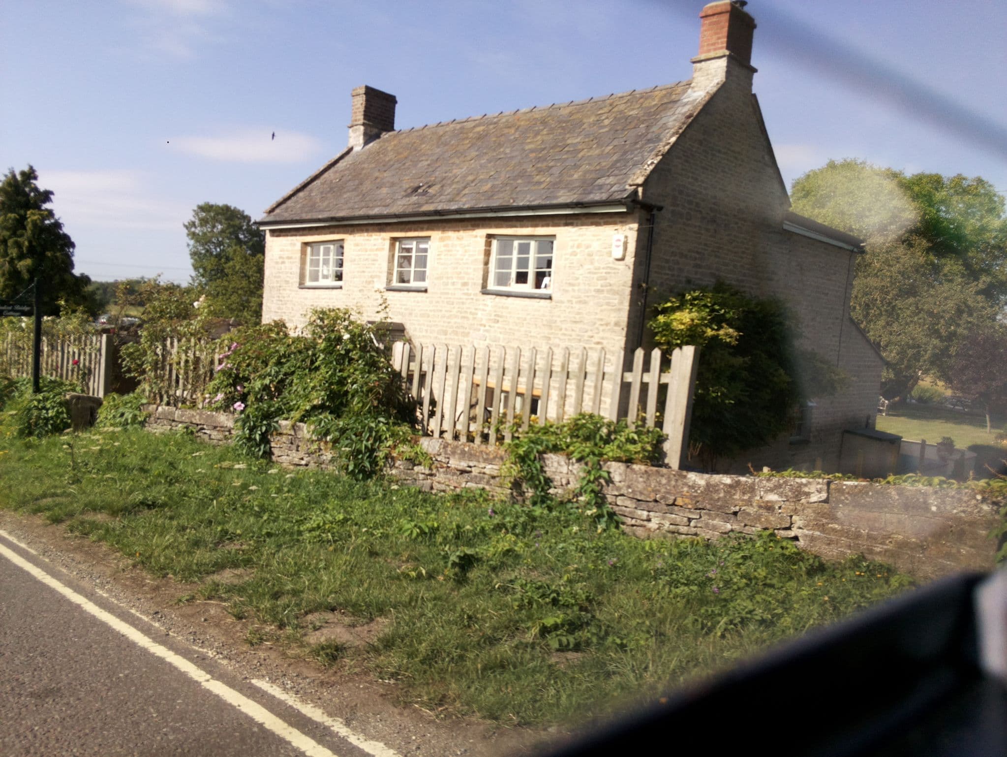 Street view near Radcroft Bridge Cottage, Faringdon — © southglos (CC BY-SA · Mapillary)