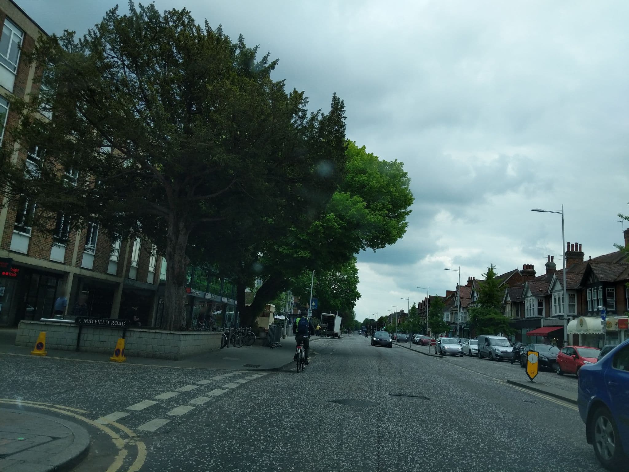 Street view near easyHotel Oxford City Centre, Marston — © ccbb7766 (CC BY-SA · Mapillary)