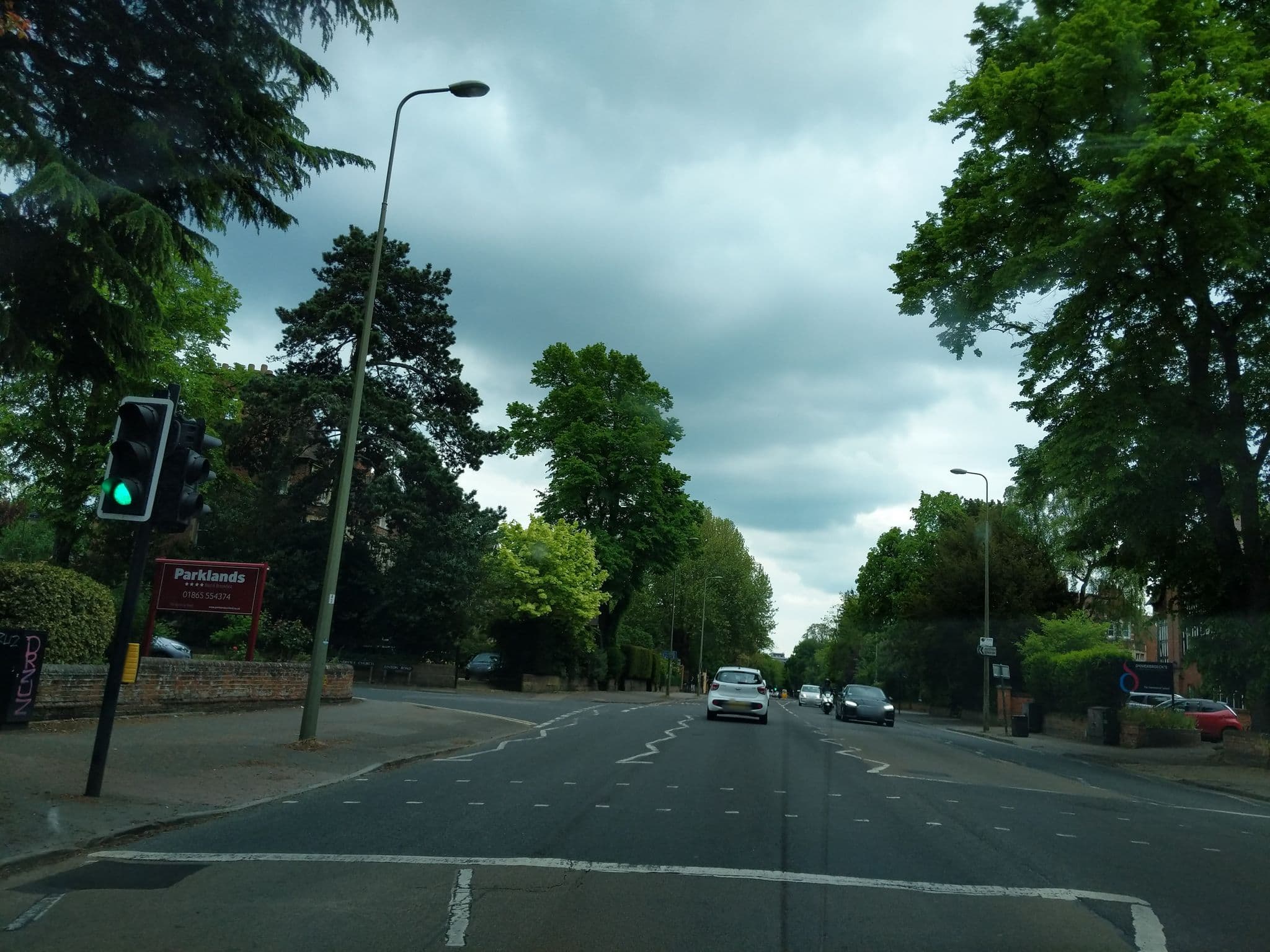 Street view near Parklands Hotel, Marston — © ccbb7766 (CC BY-SA · Mapillary)